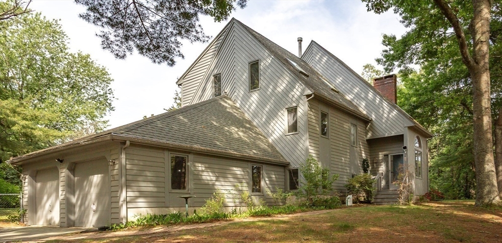 88 Newcomb St