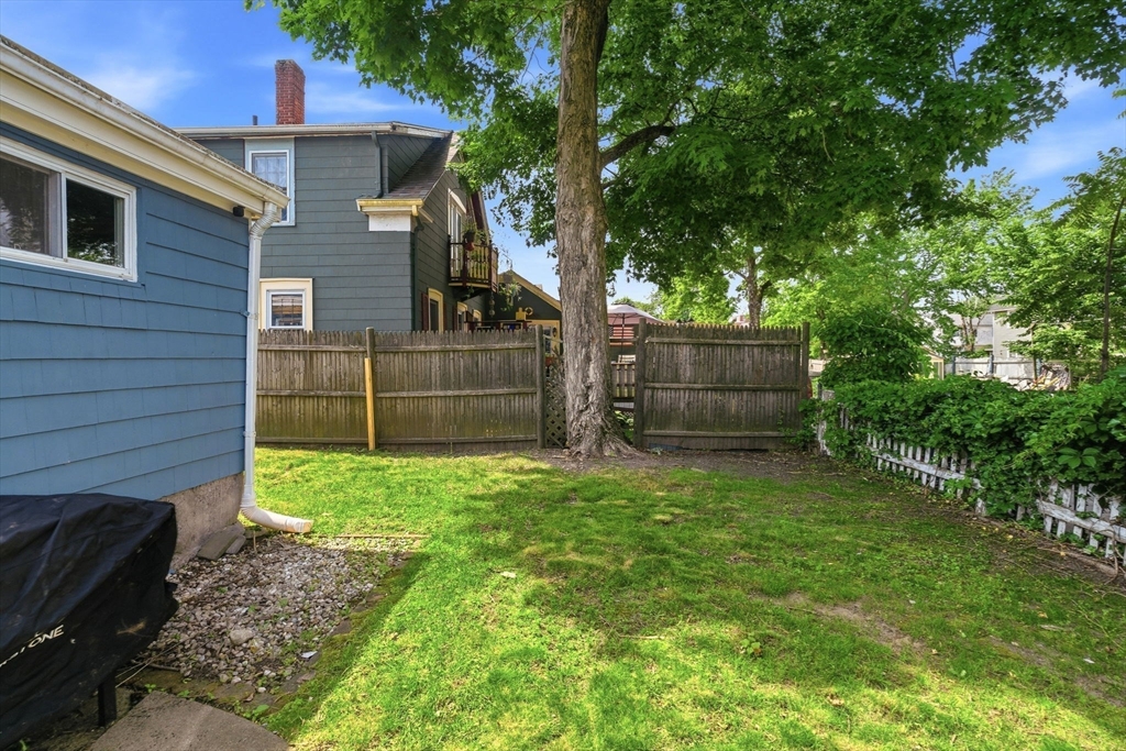 29 Fisher St