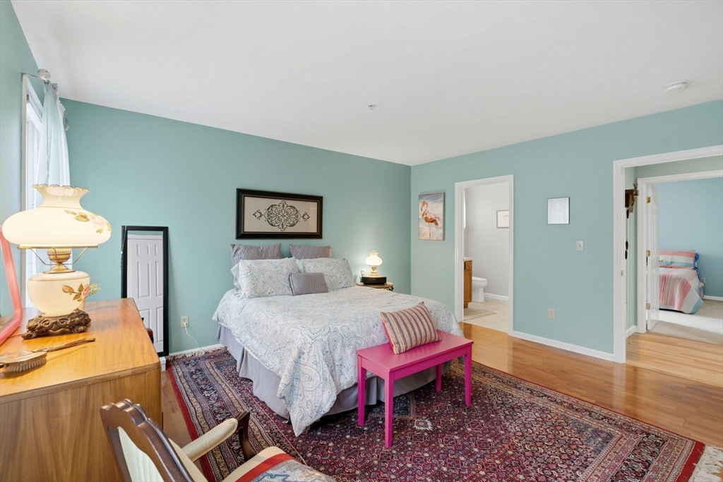 902 Main St # 48