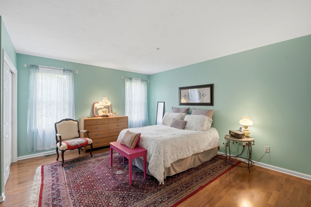 902 Main St # 48