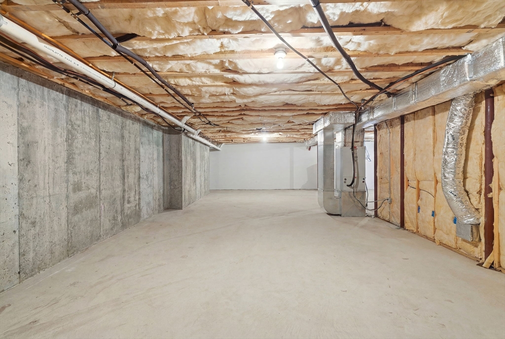 902 Main St # 48