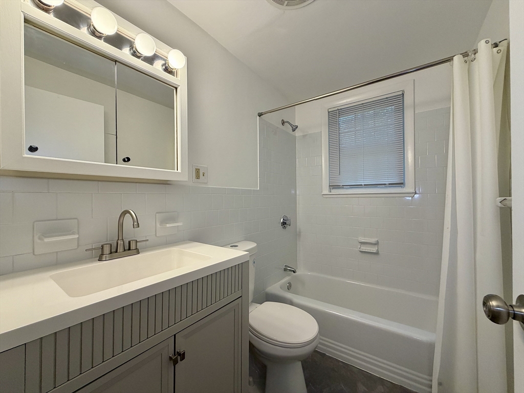 15 Park Avenue # 4