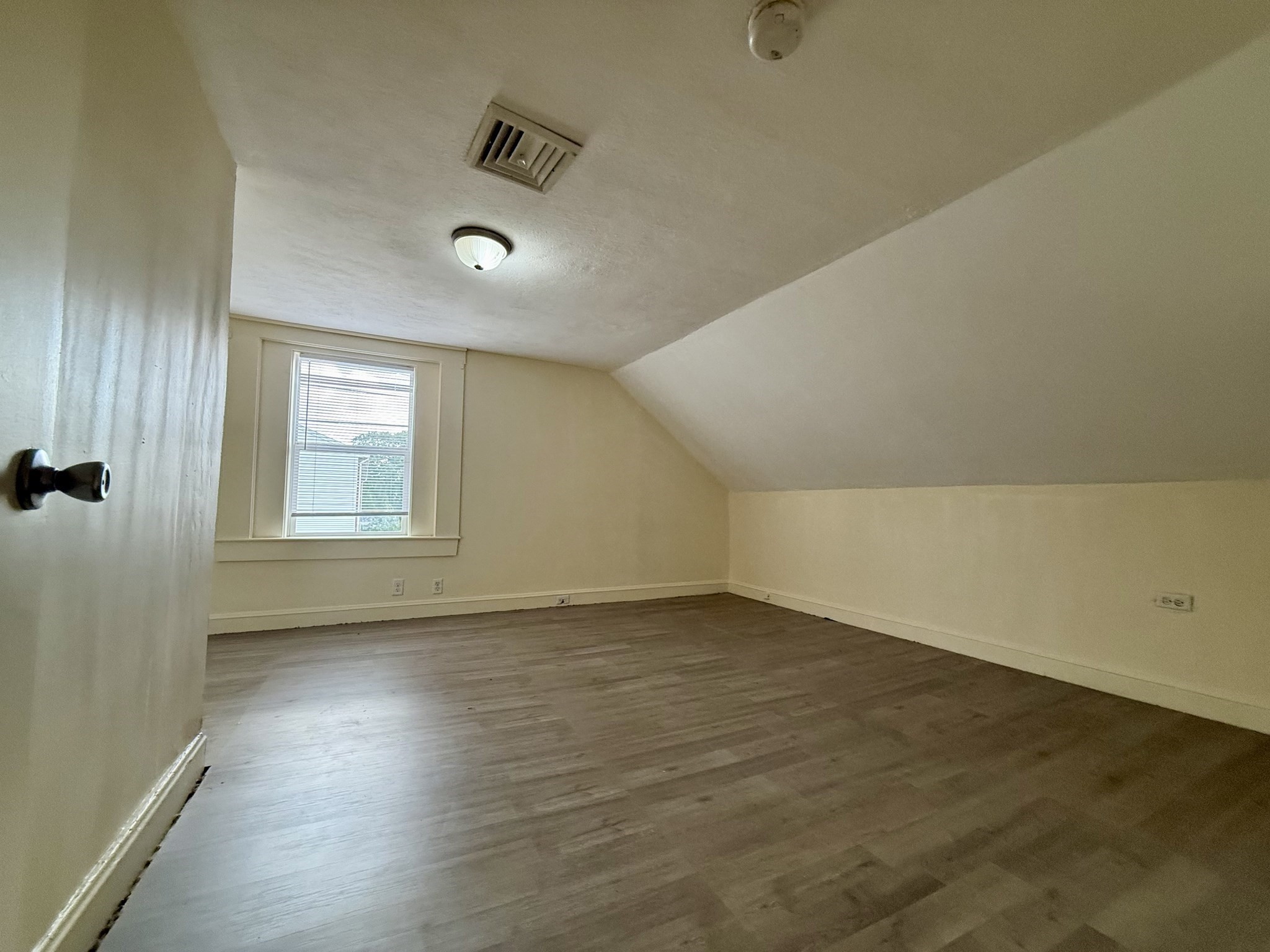 28 Fisher St # 28