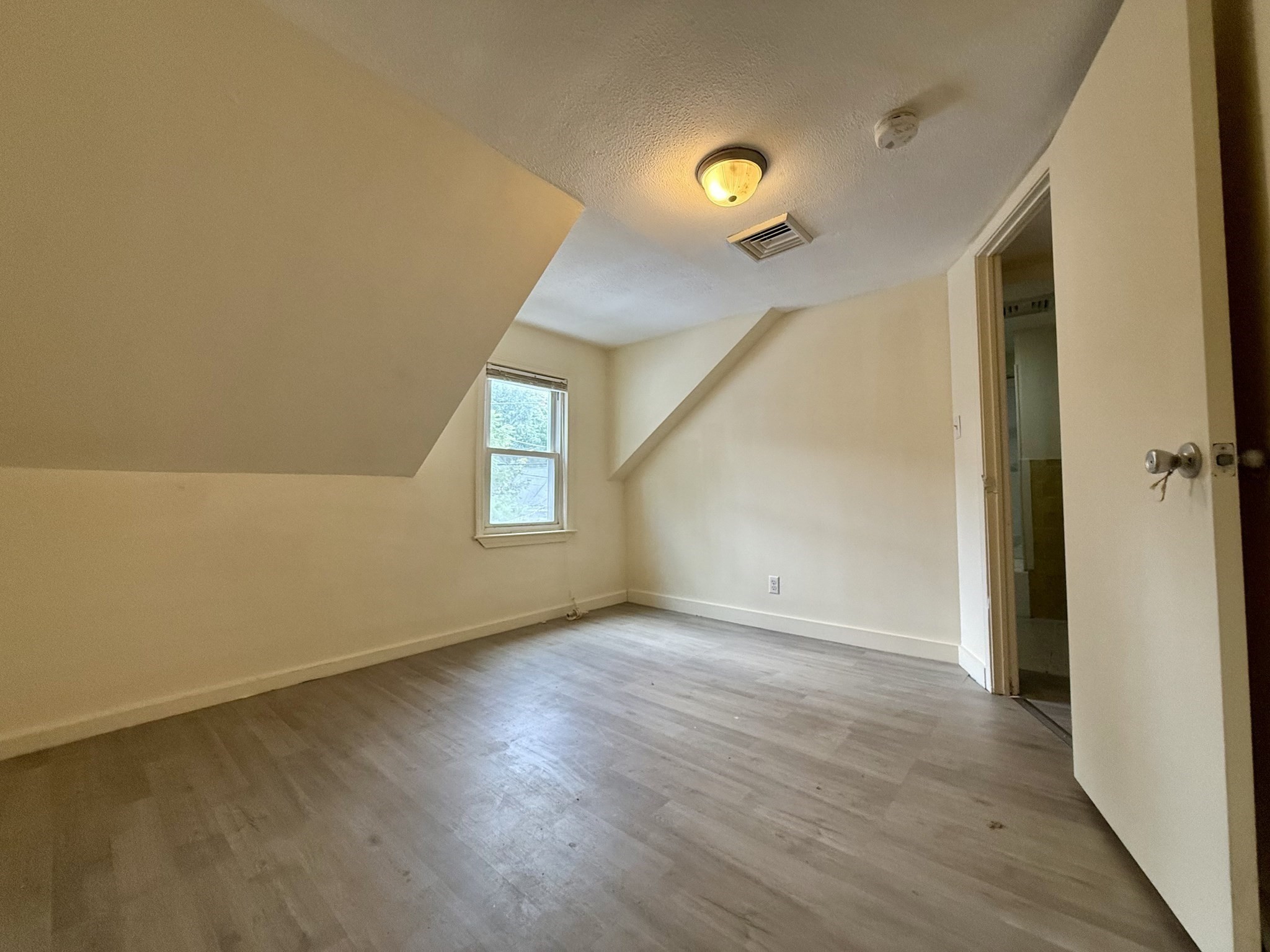 28 Fisher St # 28