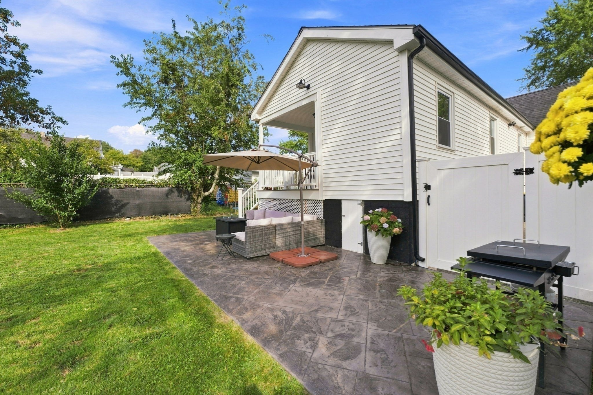 47 Perkins St