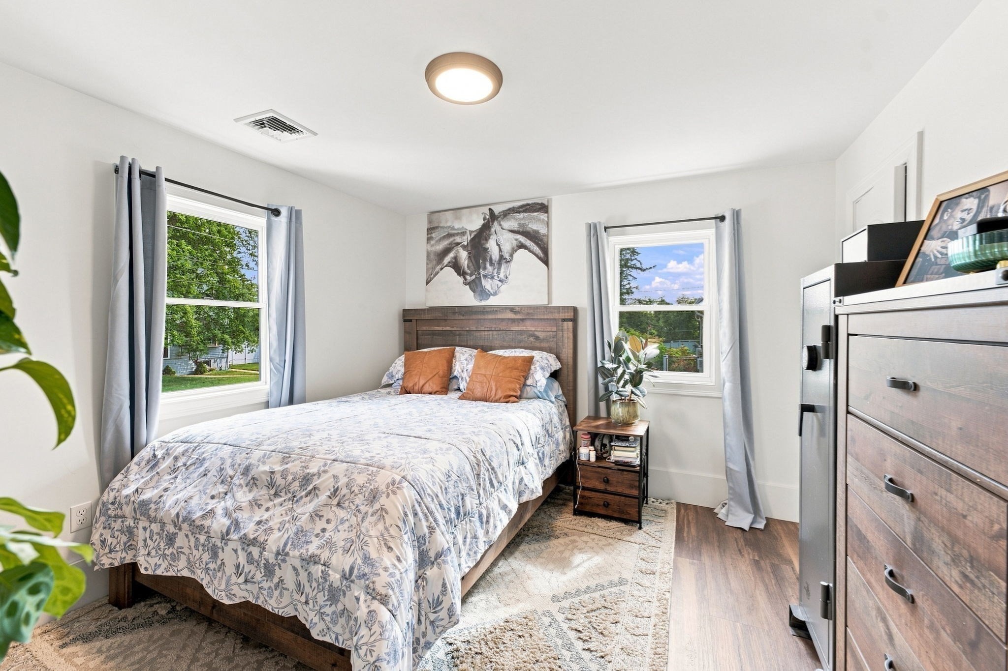 47 Perkins St