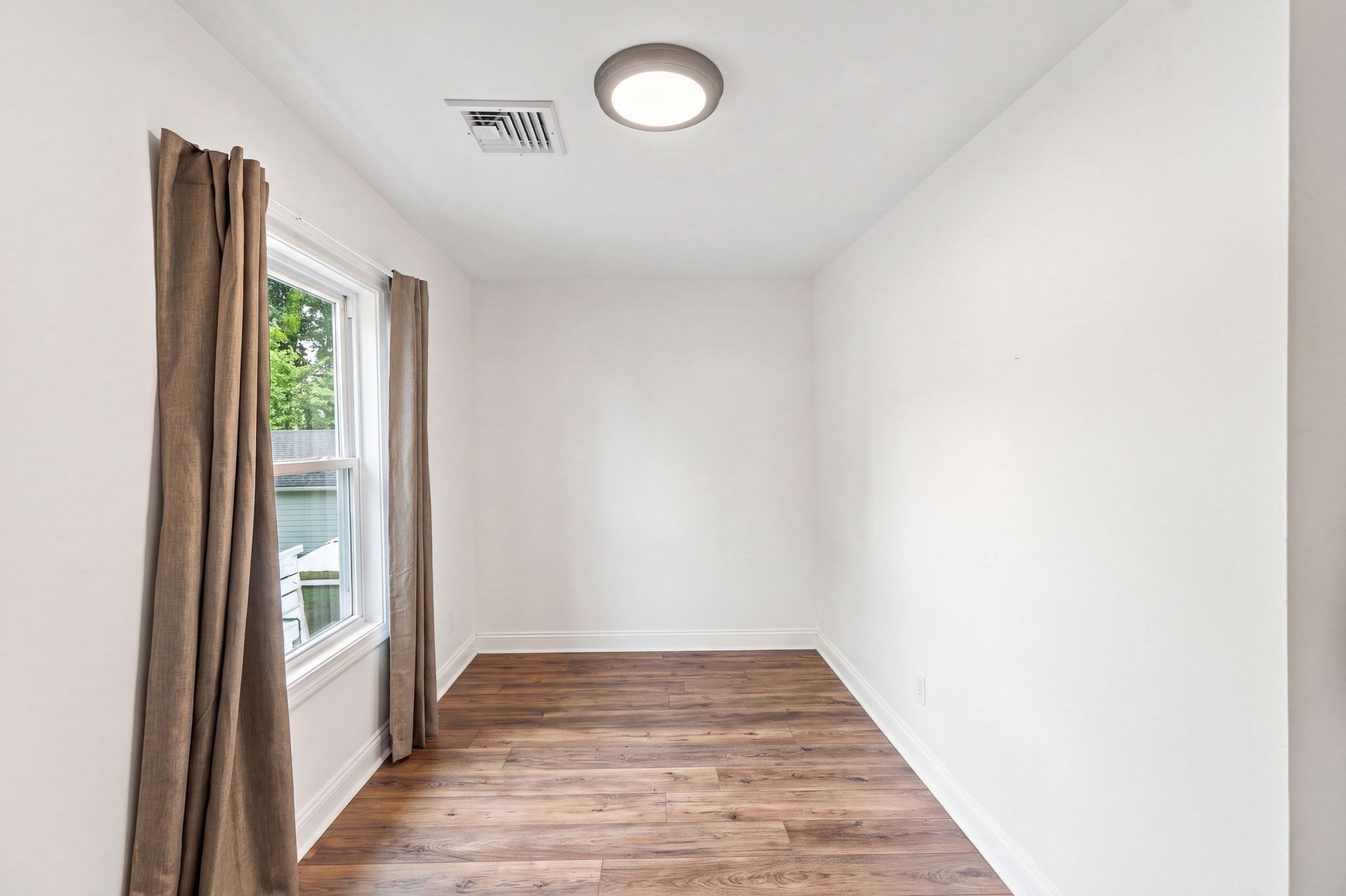 47 Perkins St