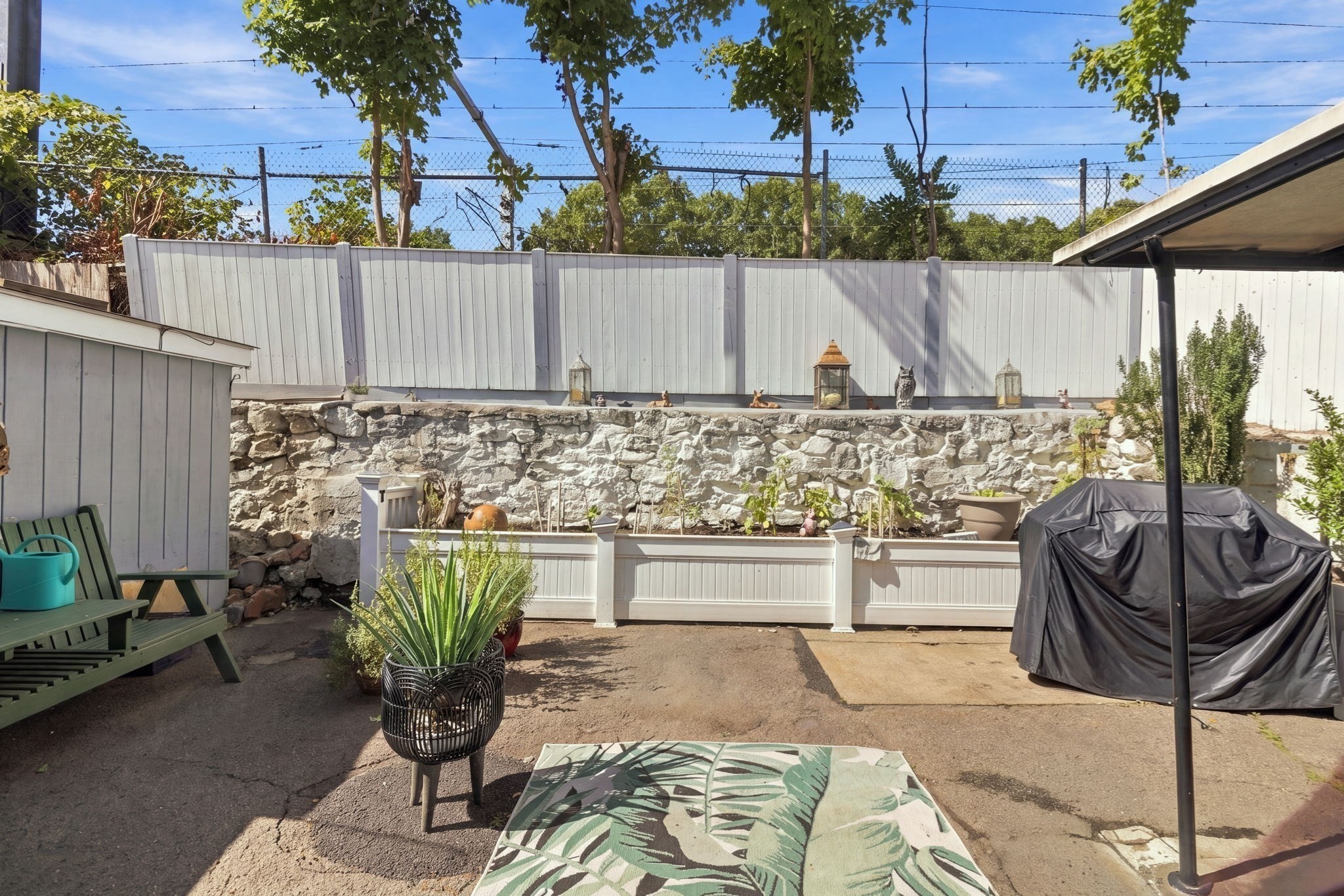 5 Eden Ct