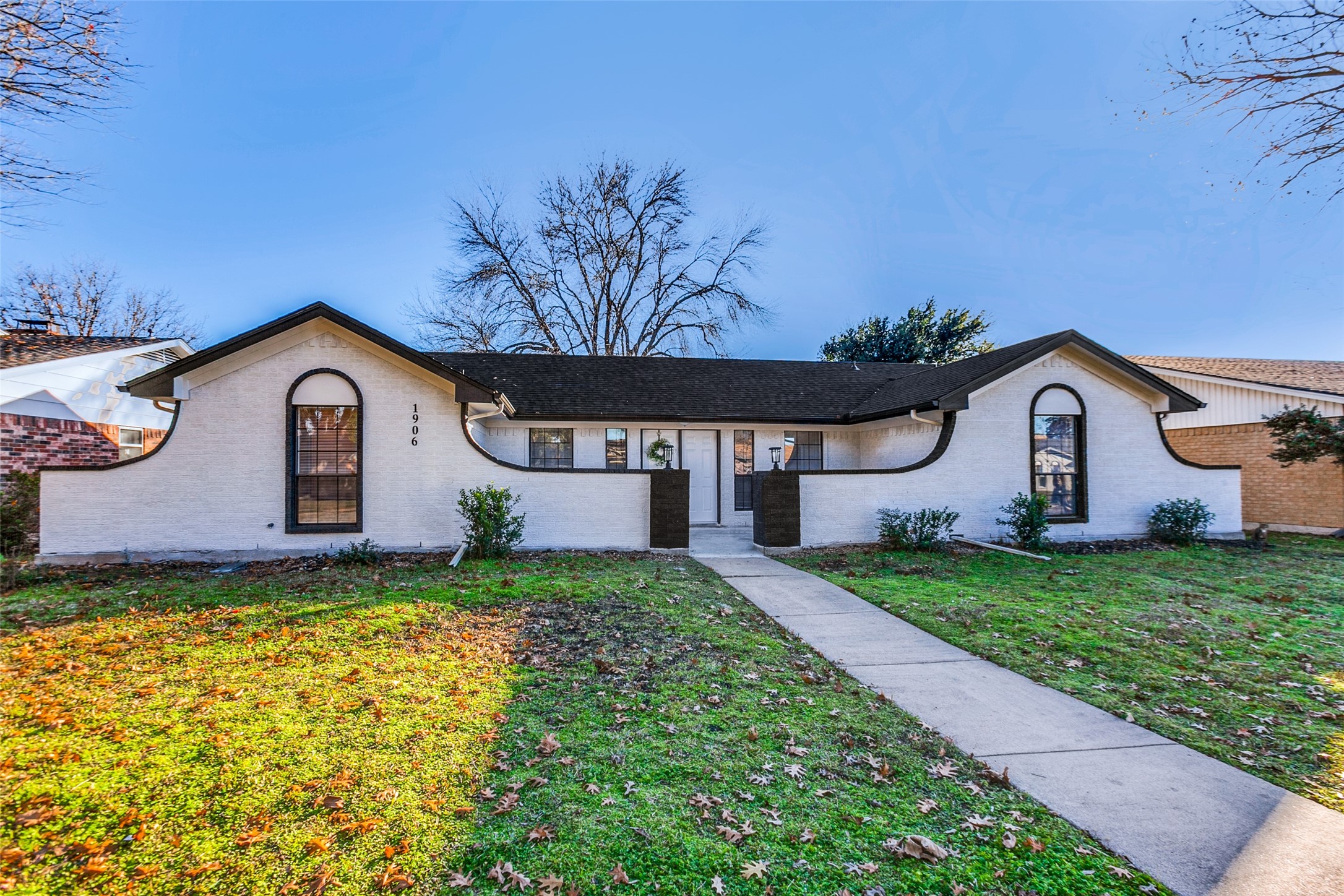 1906 San Antonio Drive