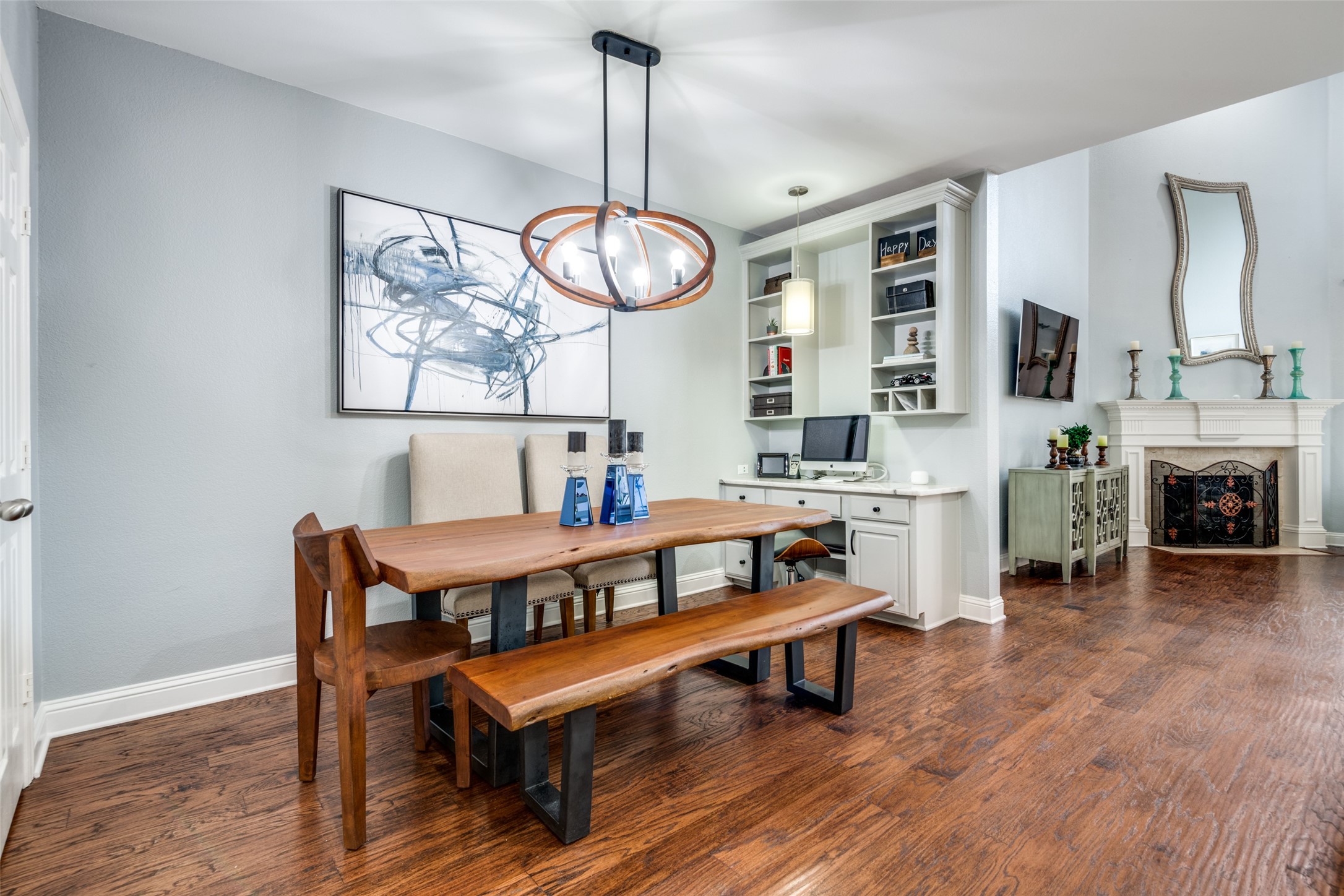 7931 Sunflower Way