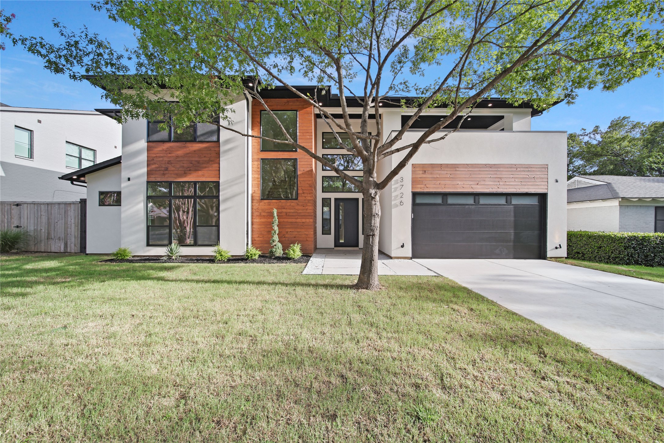 3726 La Joya Drive
