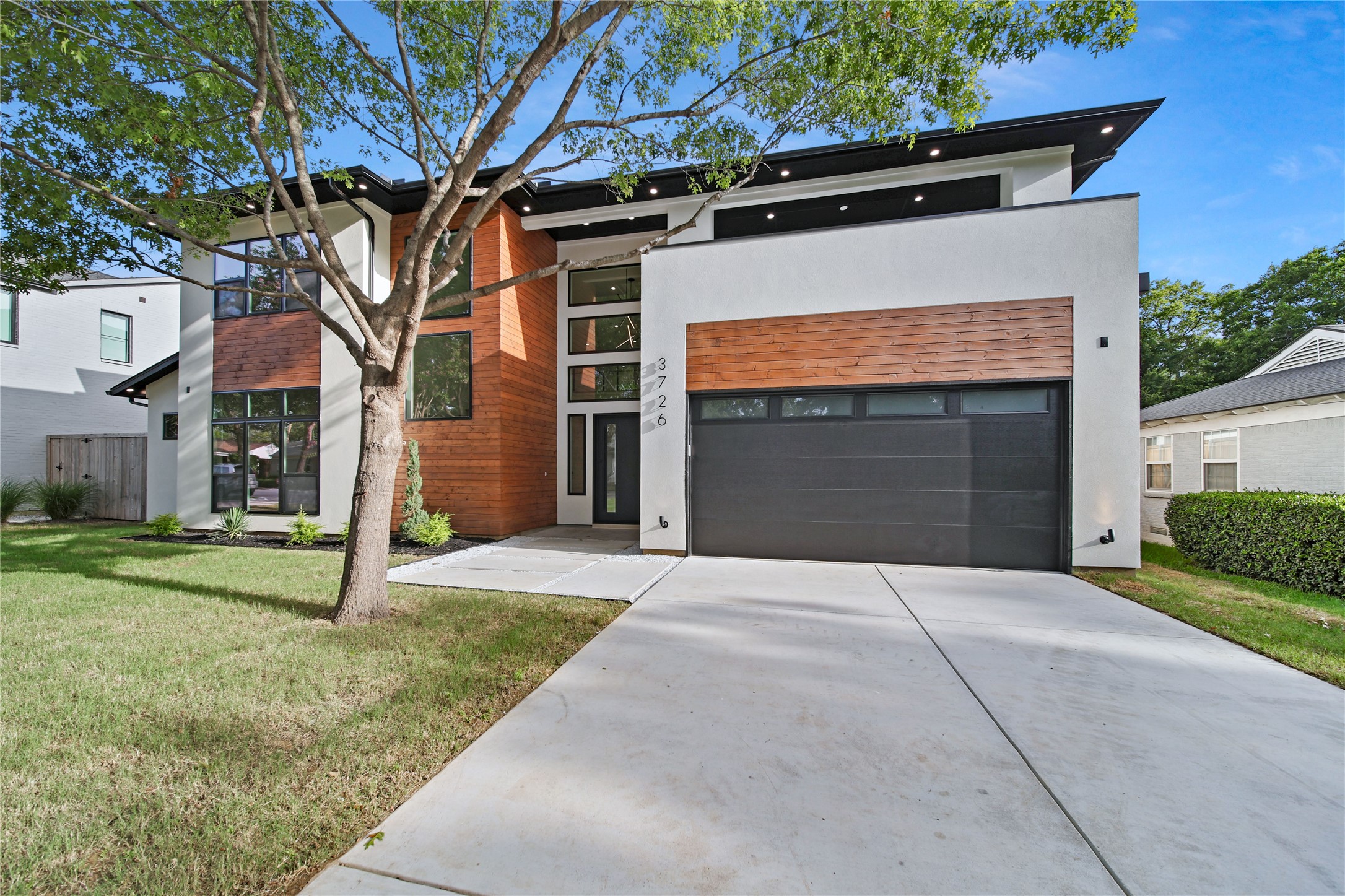 3726 La Joya Drive