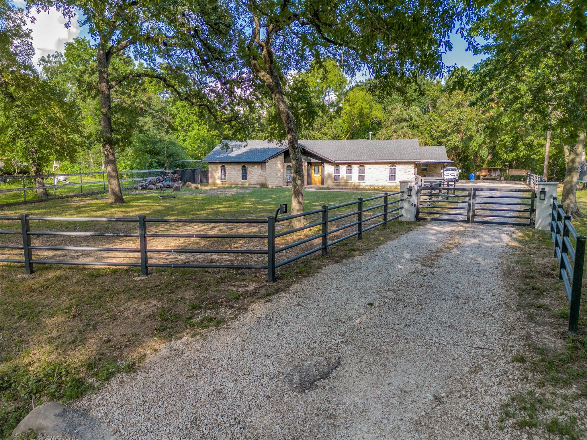 5224 Arrowdell Road