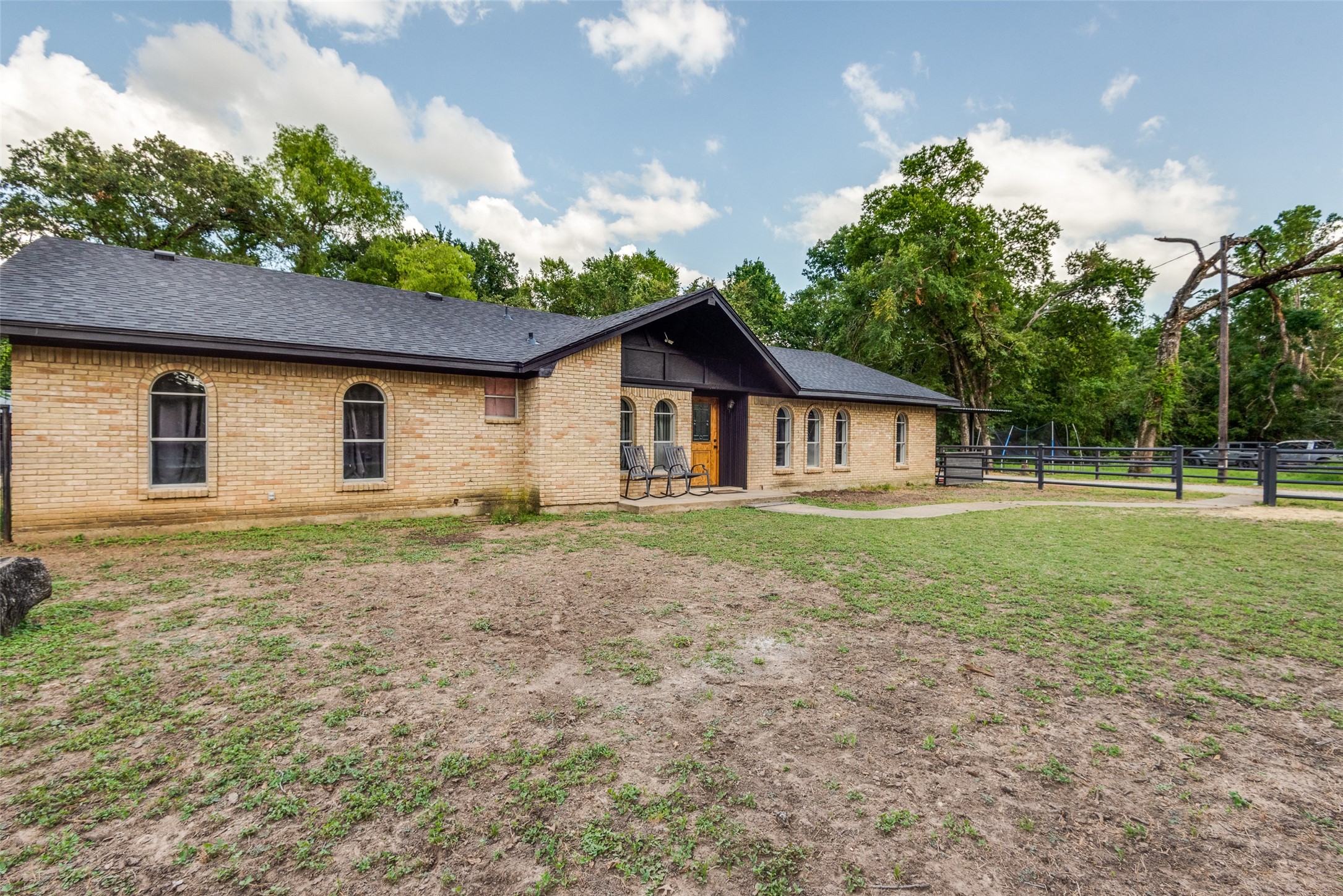 5224 Arrowdell Road