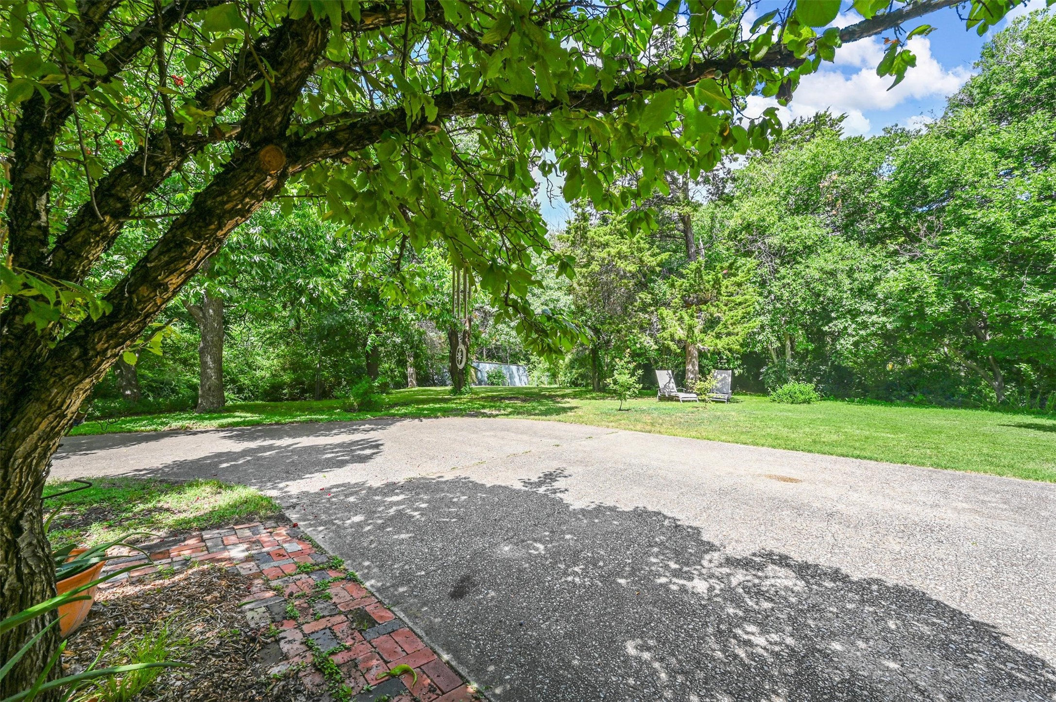 2187 Mack Circle