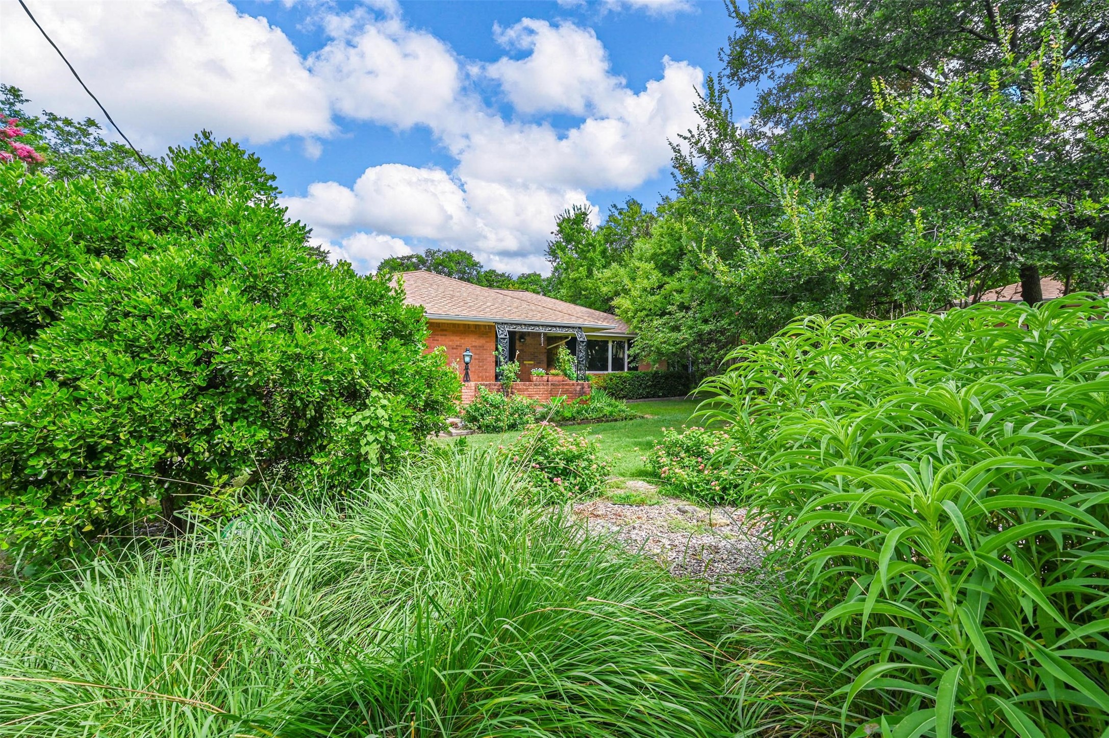 2187 Mack Circle
