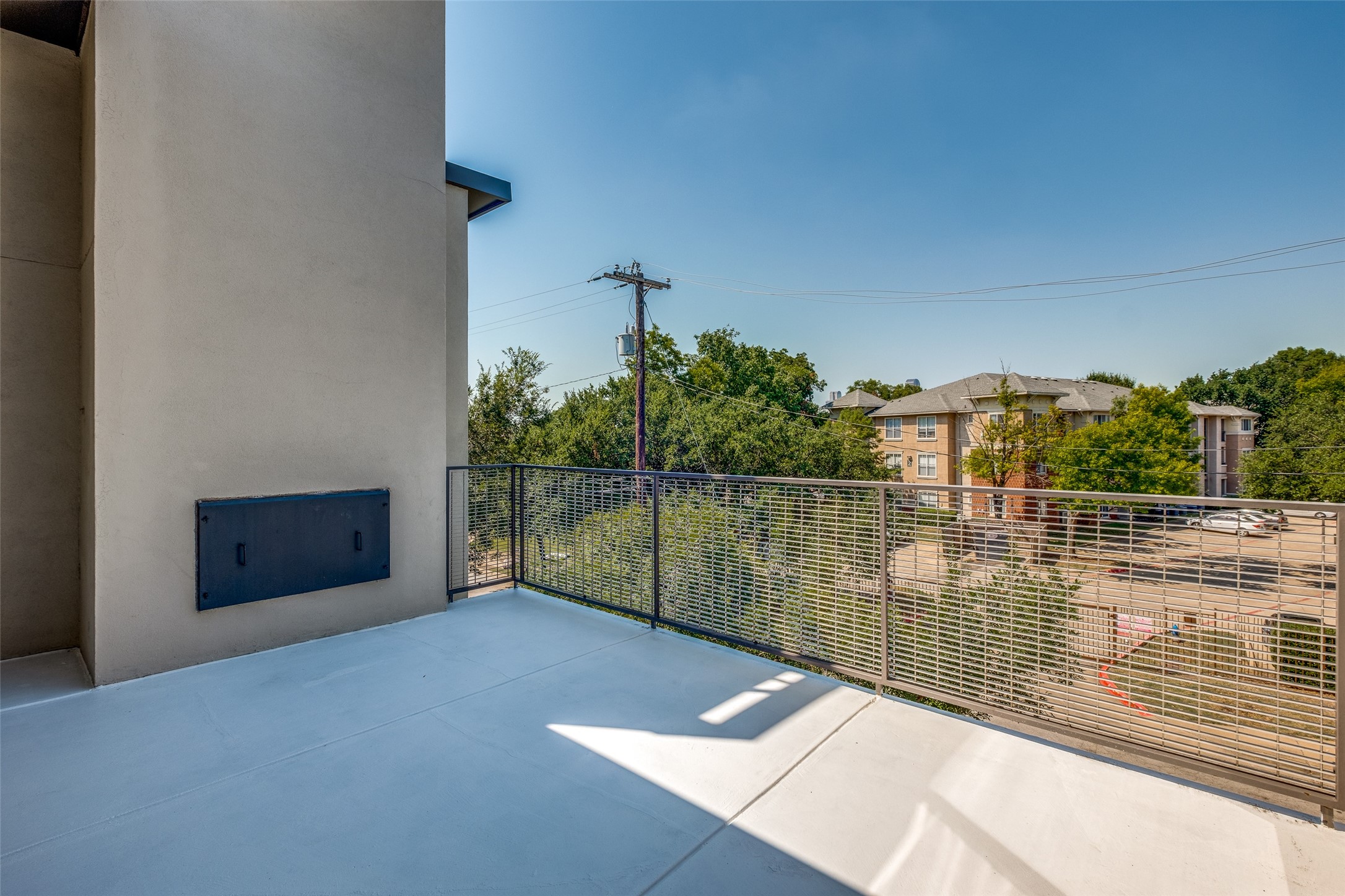 4302 Deere Street A