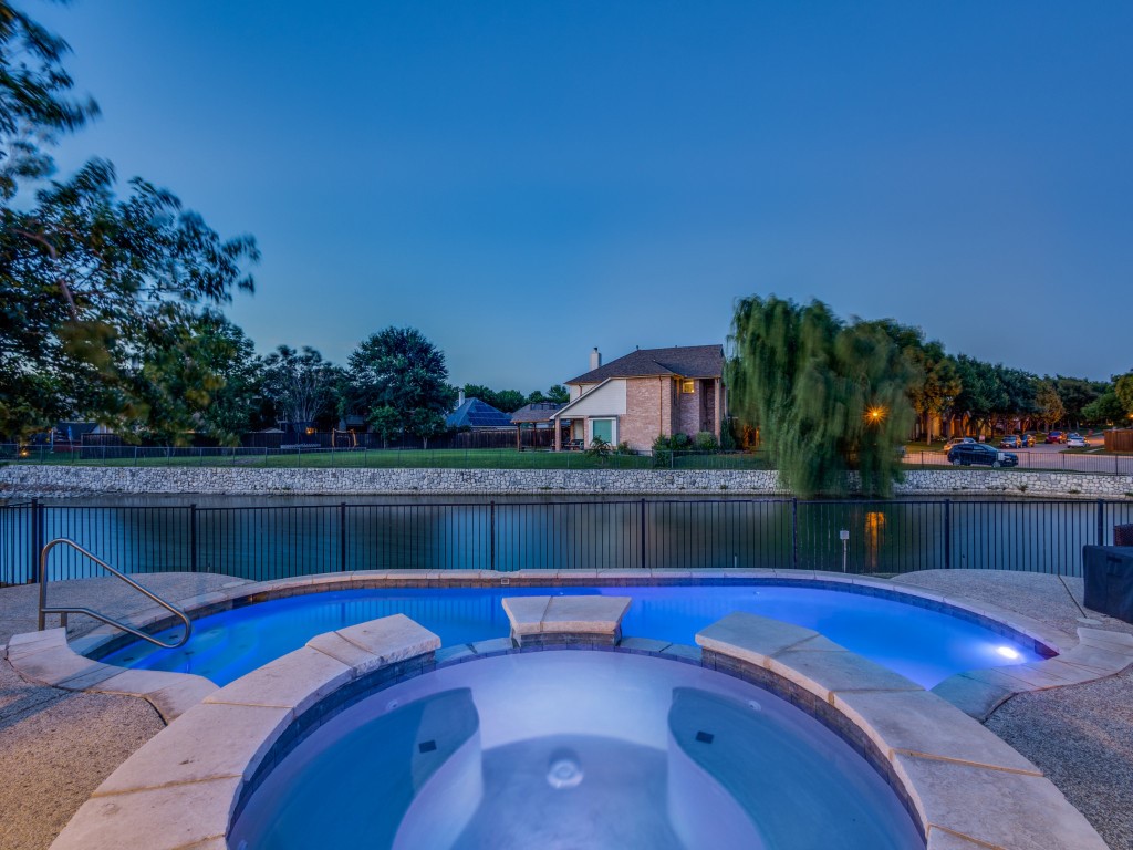 6640 Waterbury Drive