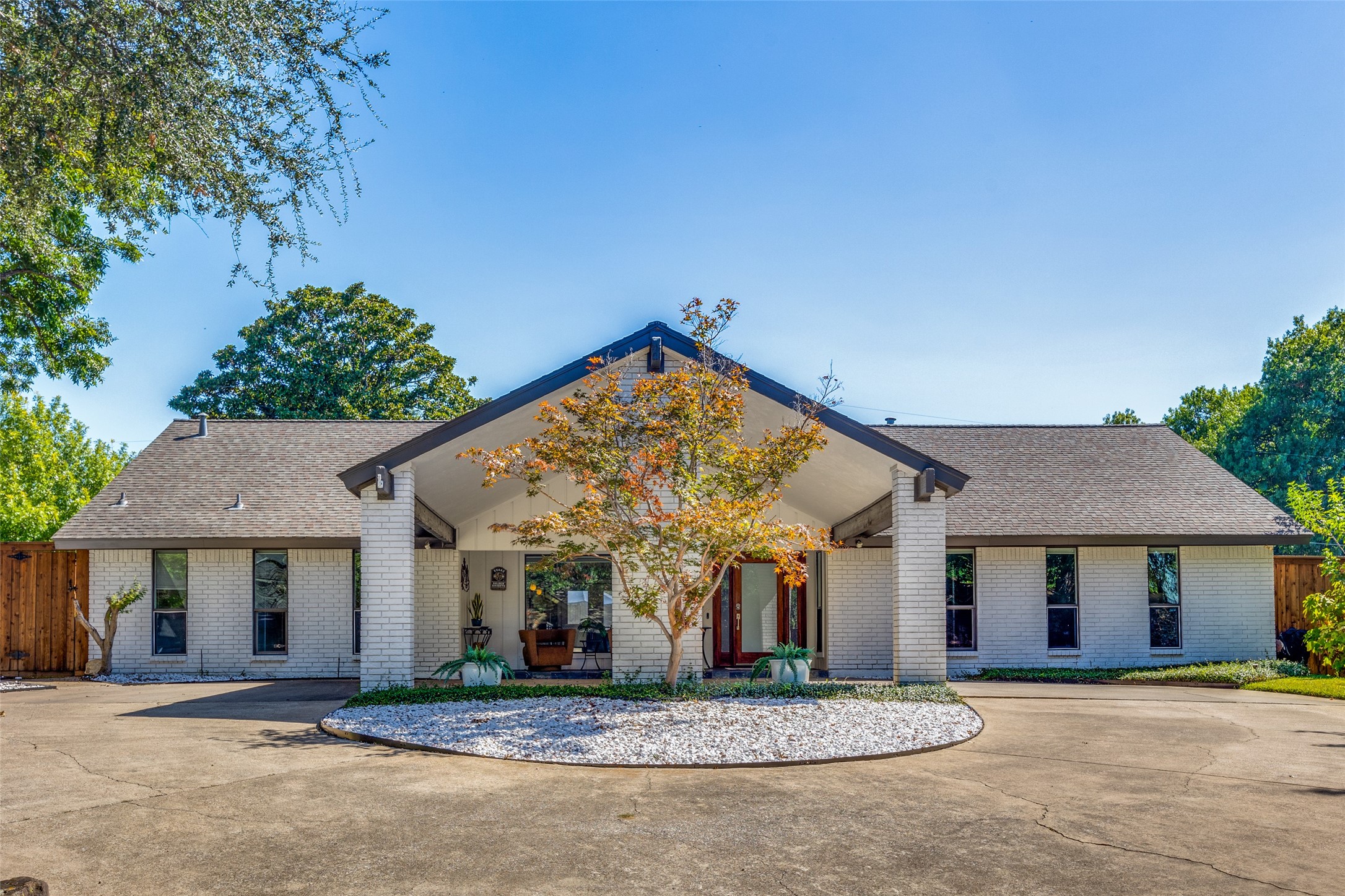 6918 Truxton Drive