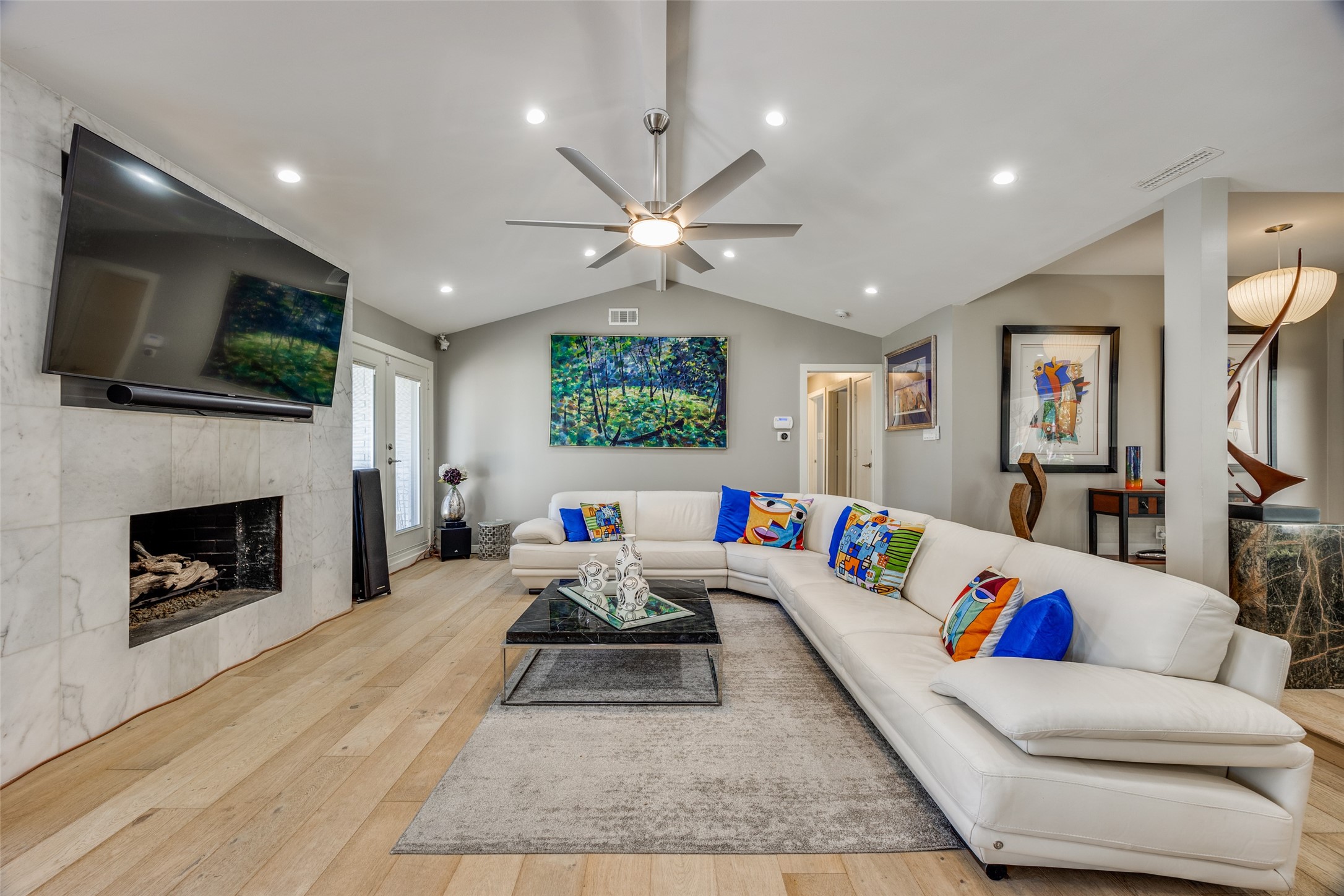 6918 Truxton Drive
