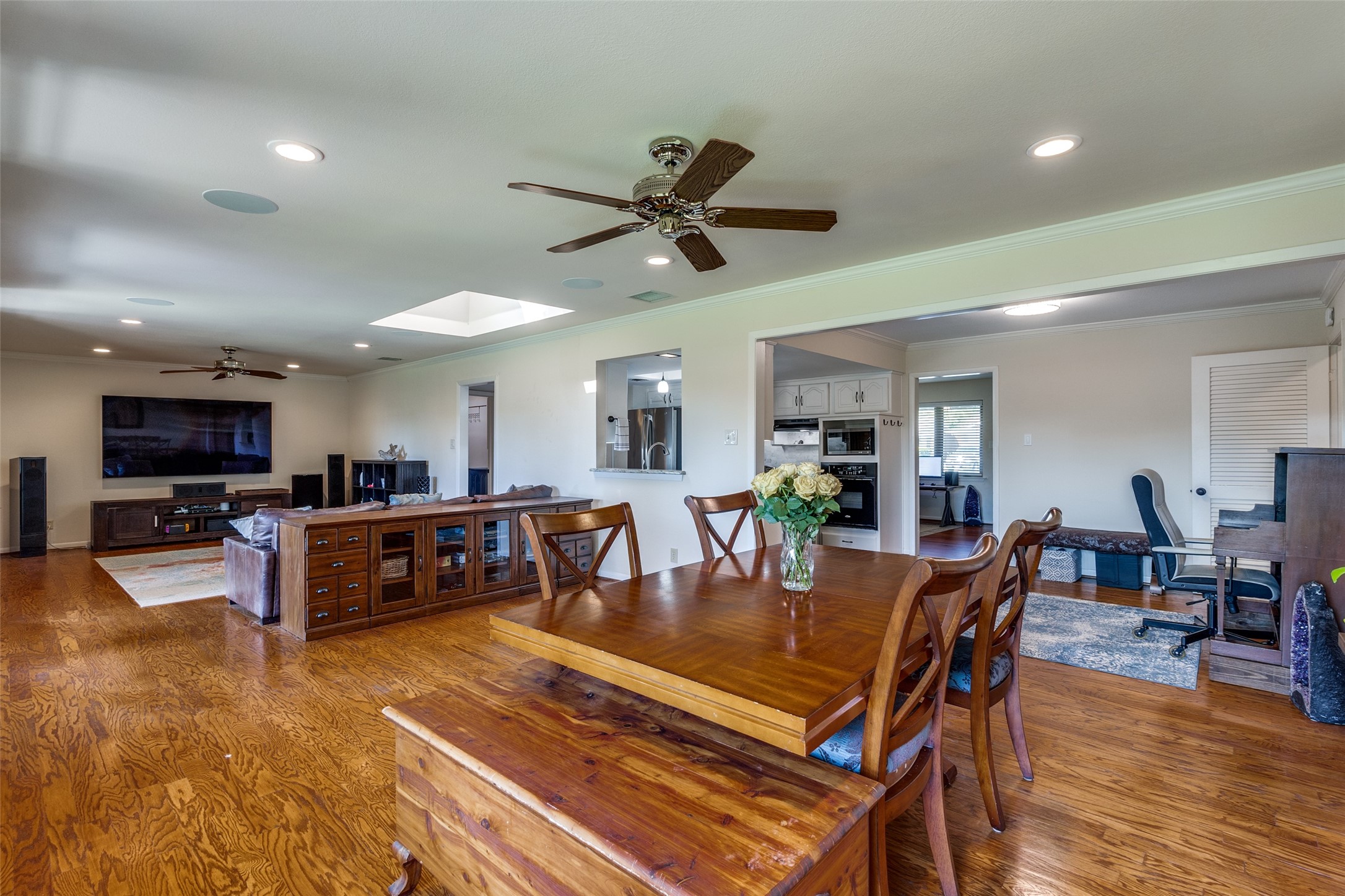 3066 Amber Lane