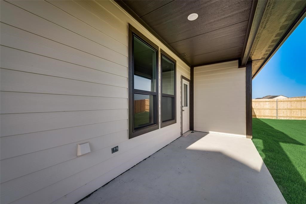 4634 Cormorant Drive