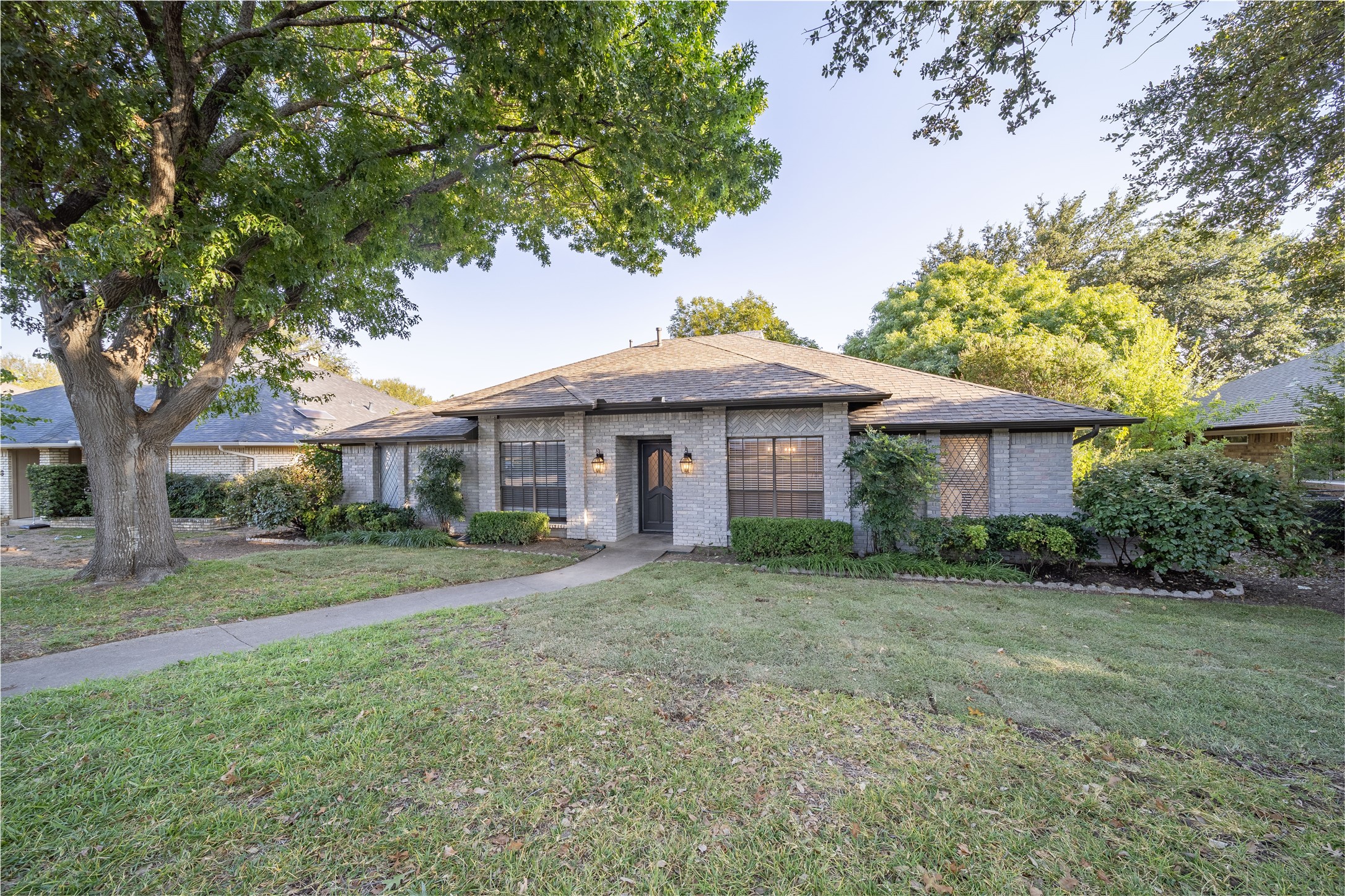 5722 Winding Woods Trail