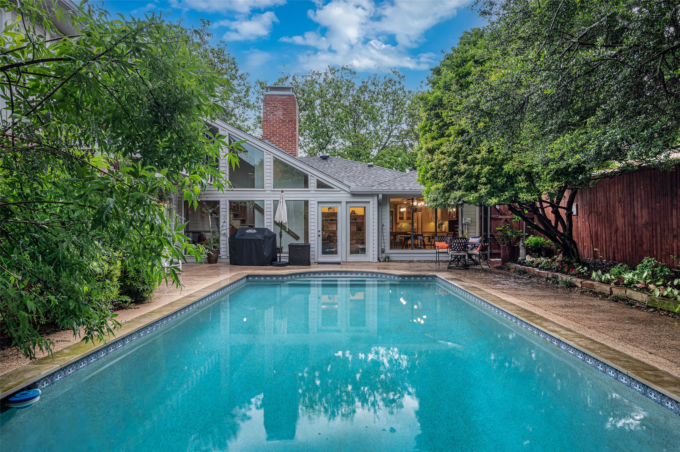 9208 Seagrove Drive