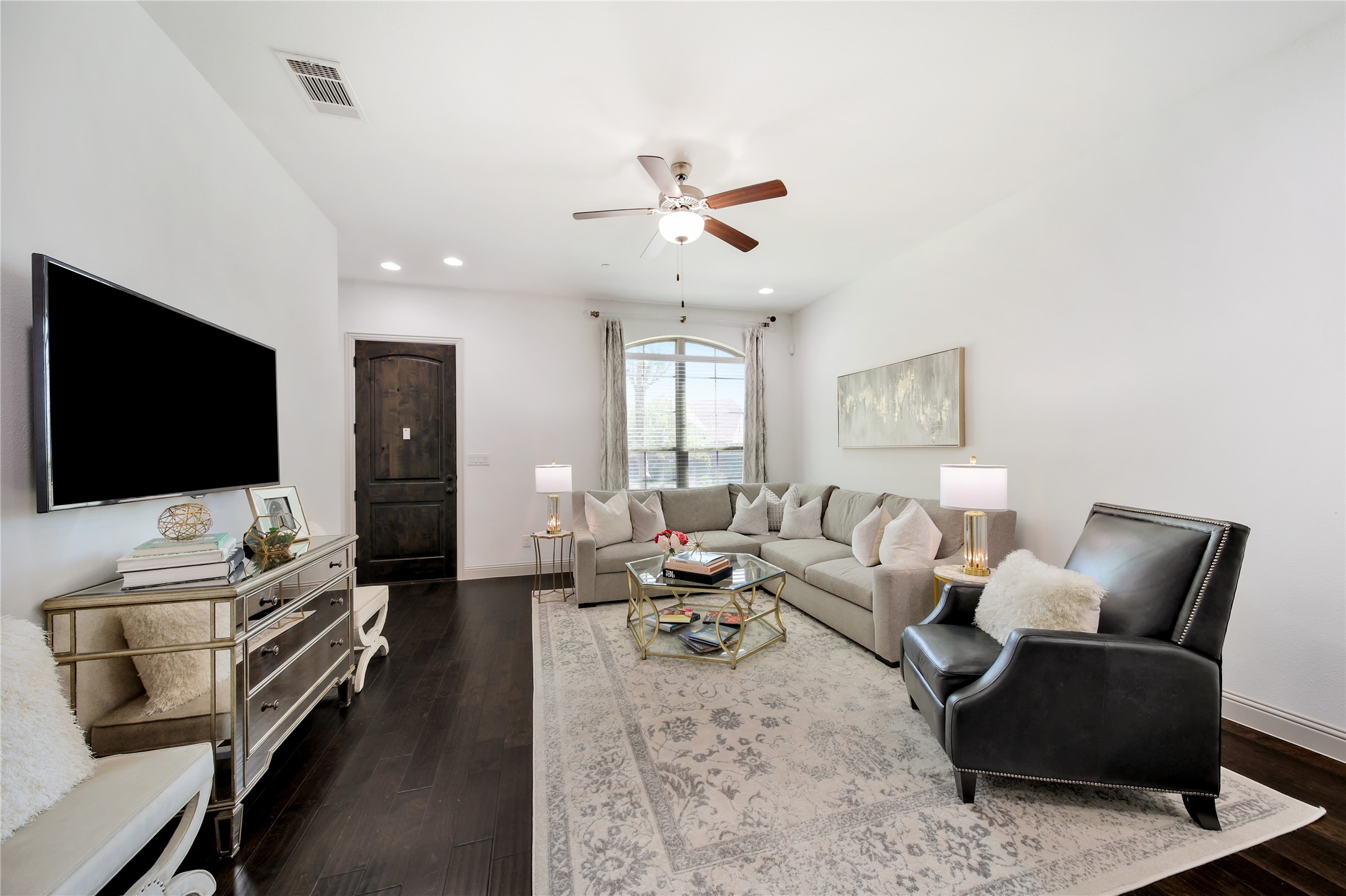 7104 Mitchell Drive