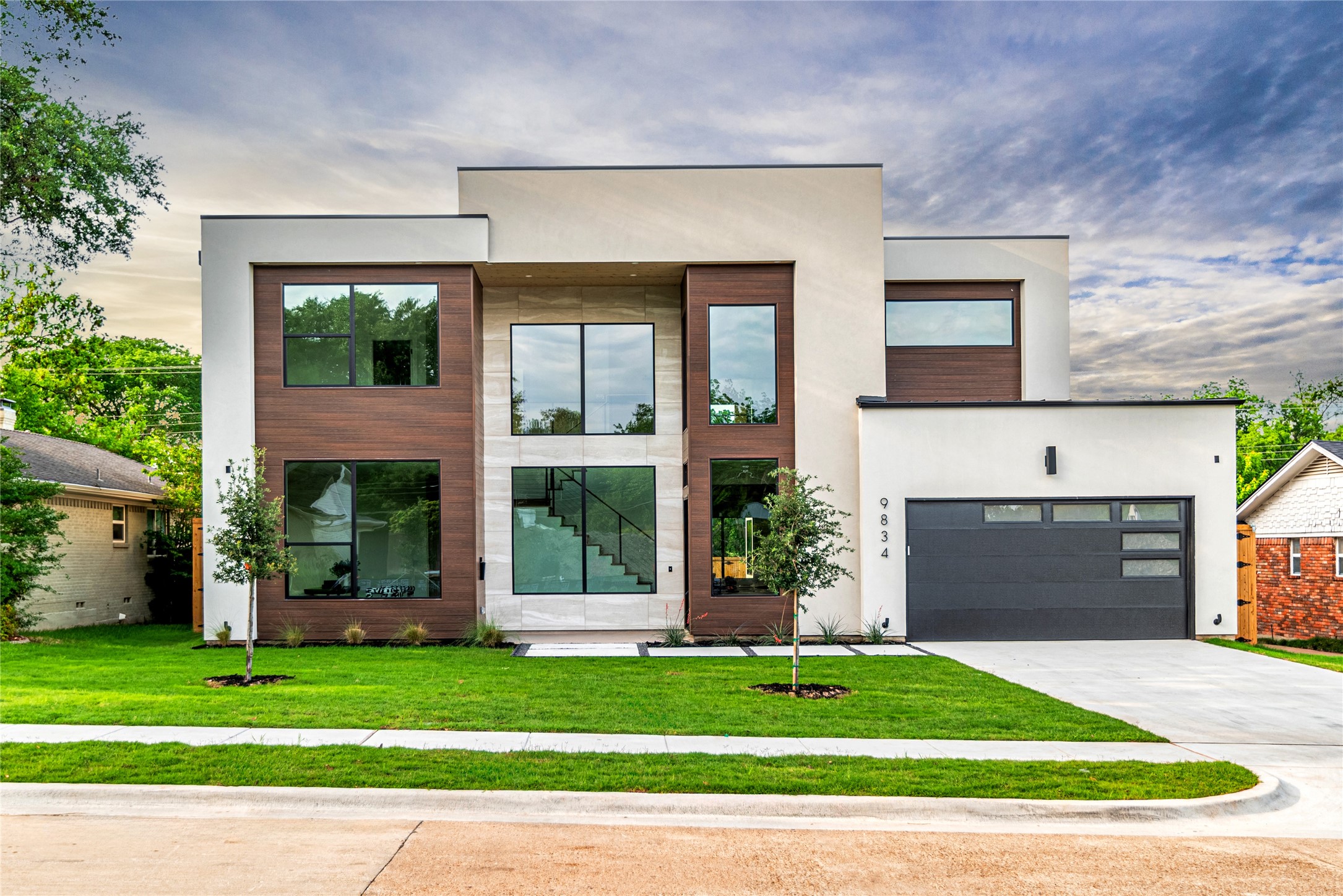 9834 Shoreview Road