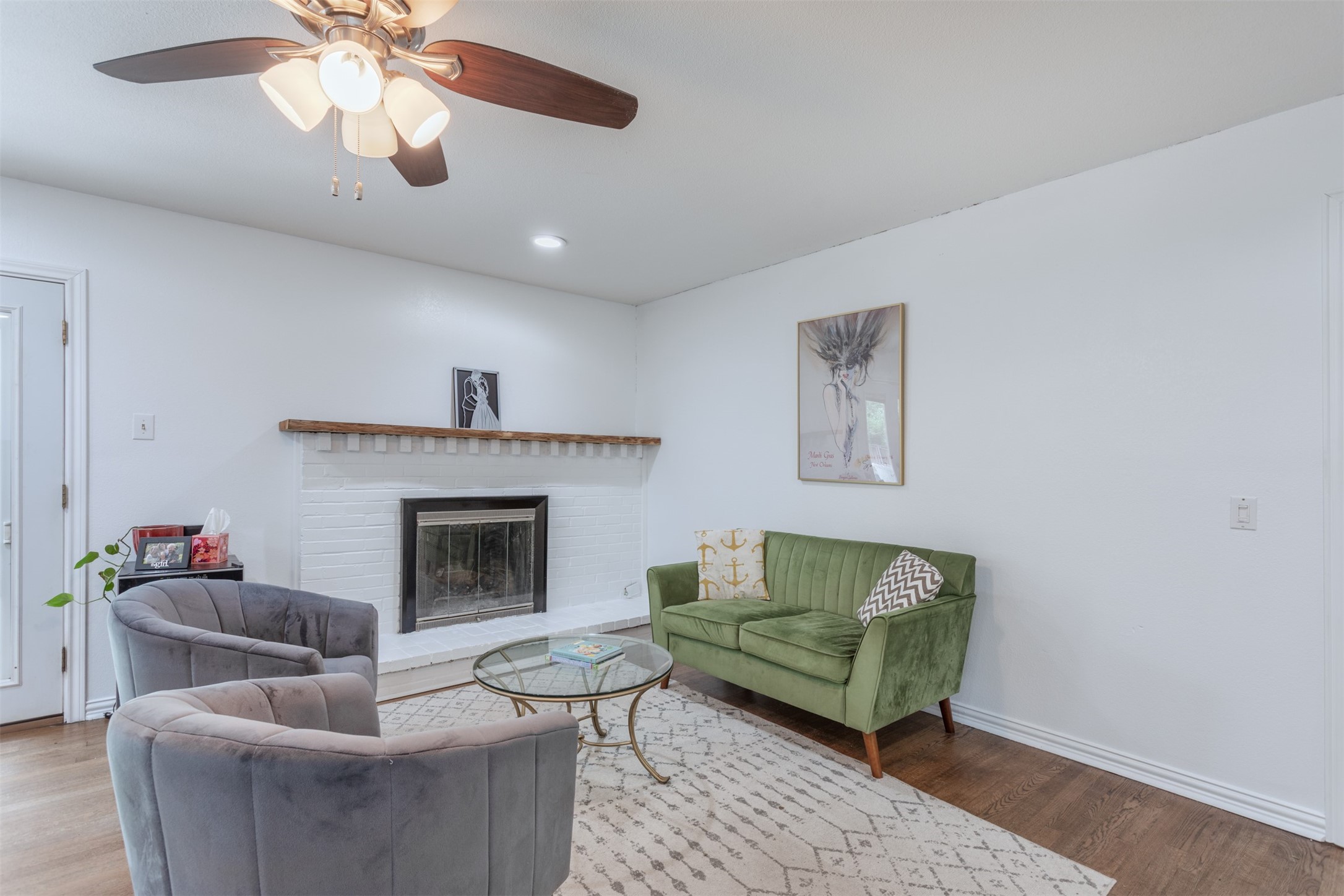 3559 Warick Drive