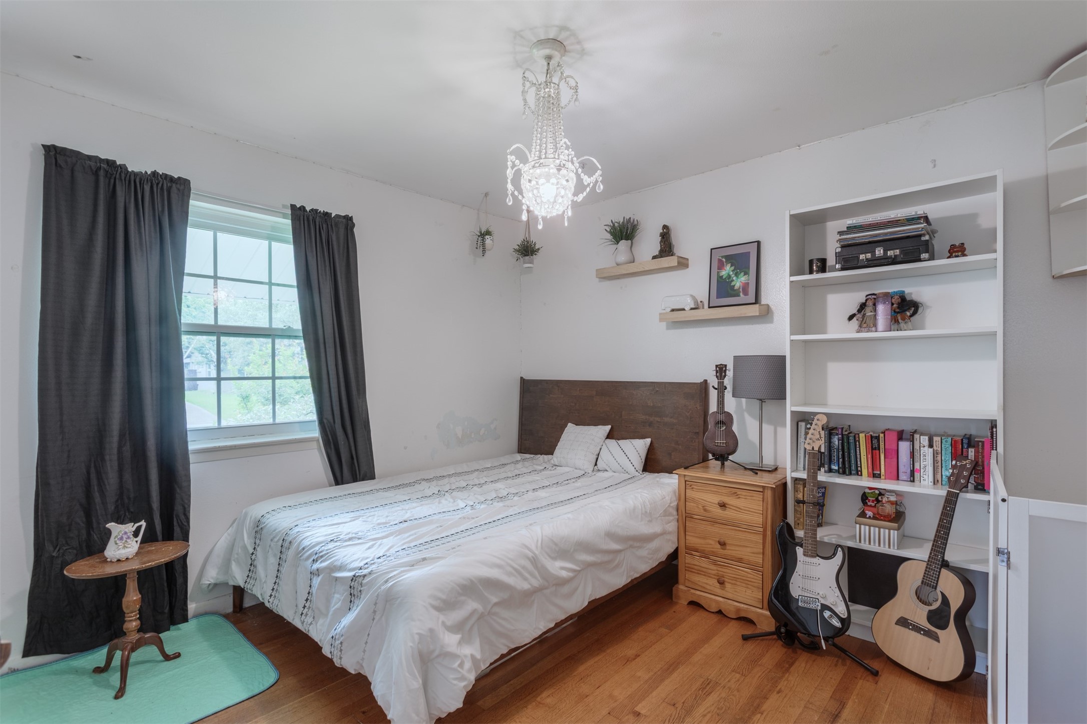 3559 Warick Drive