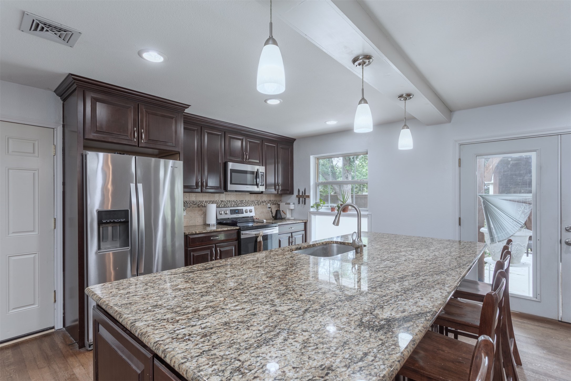 3559 Warick Drive