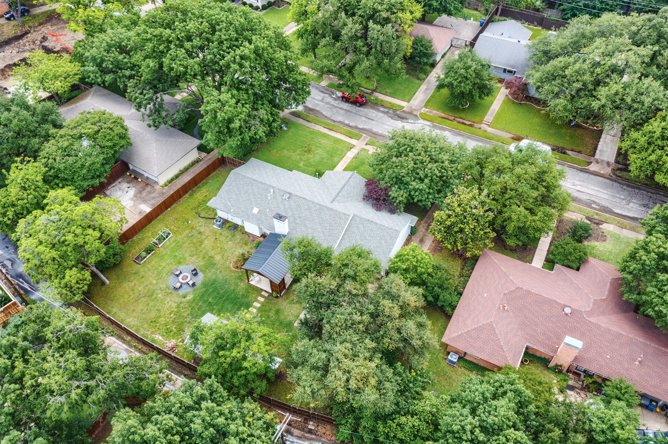 3559 Warick Drive