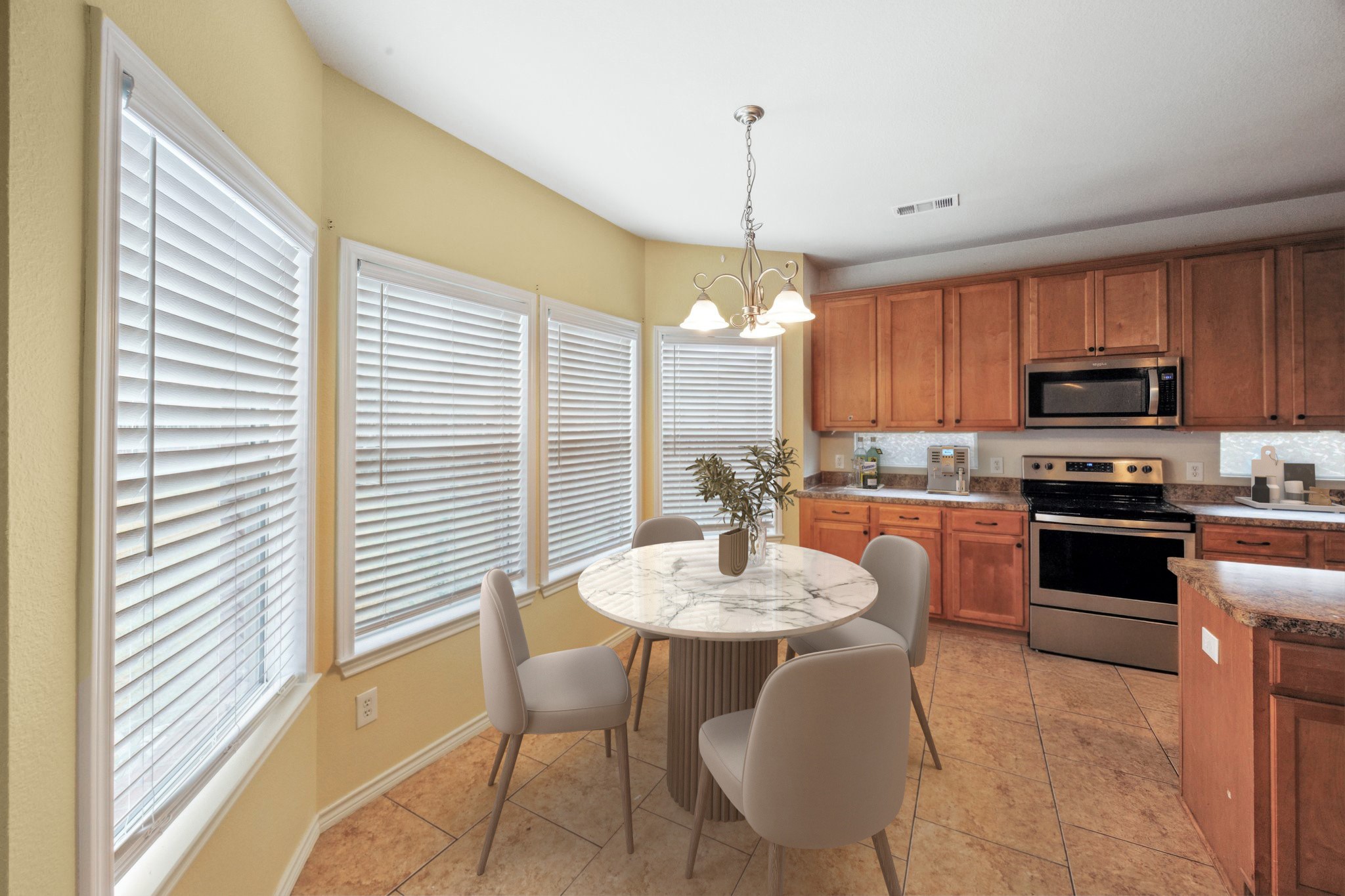1301 Taren Trail