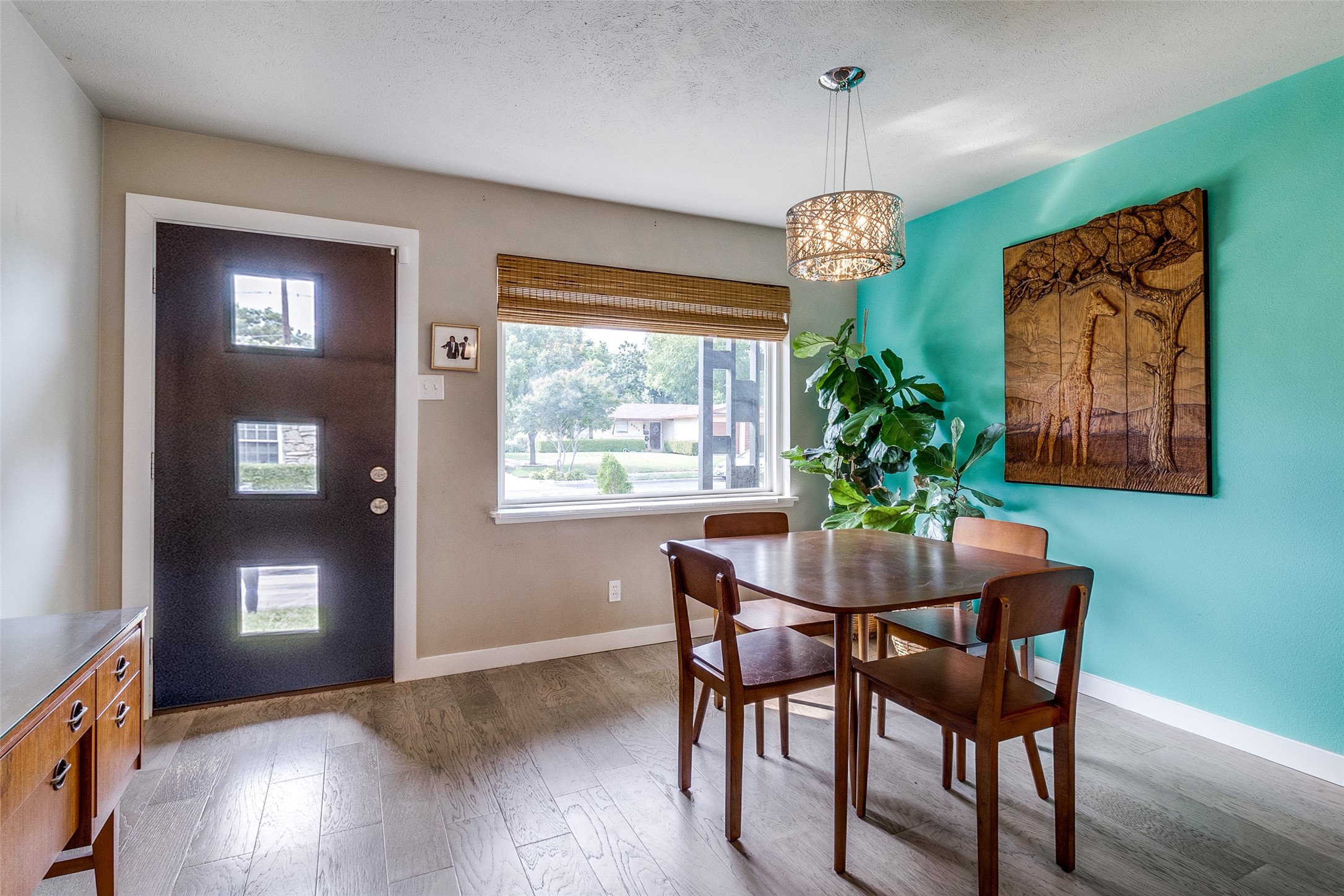 8554 Strathmore Drive