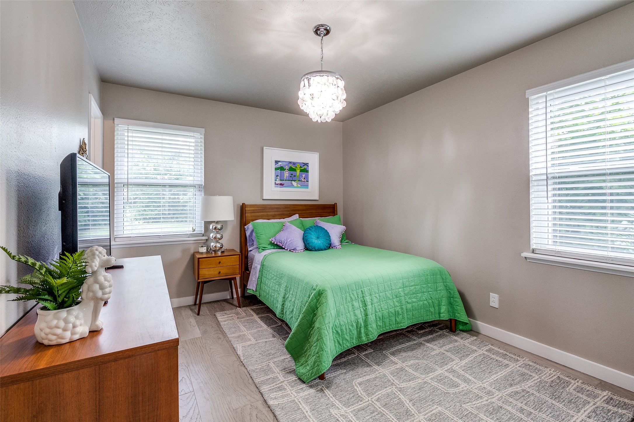 8554 Strathmore Drive