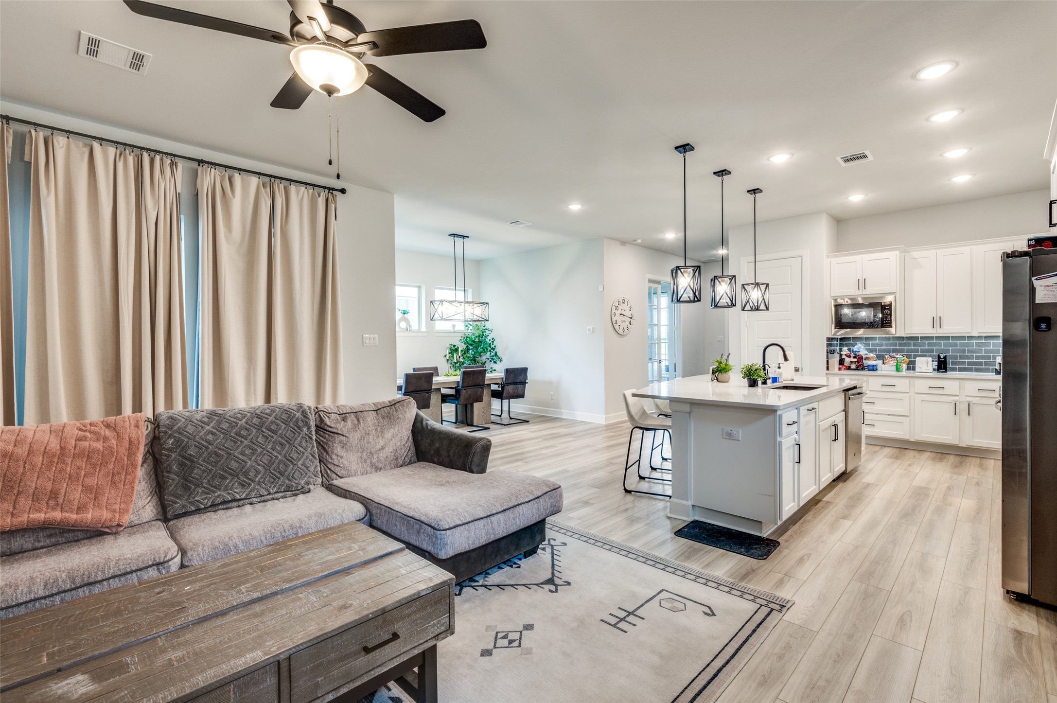9349 Loggerhead Way