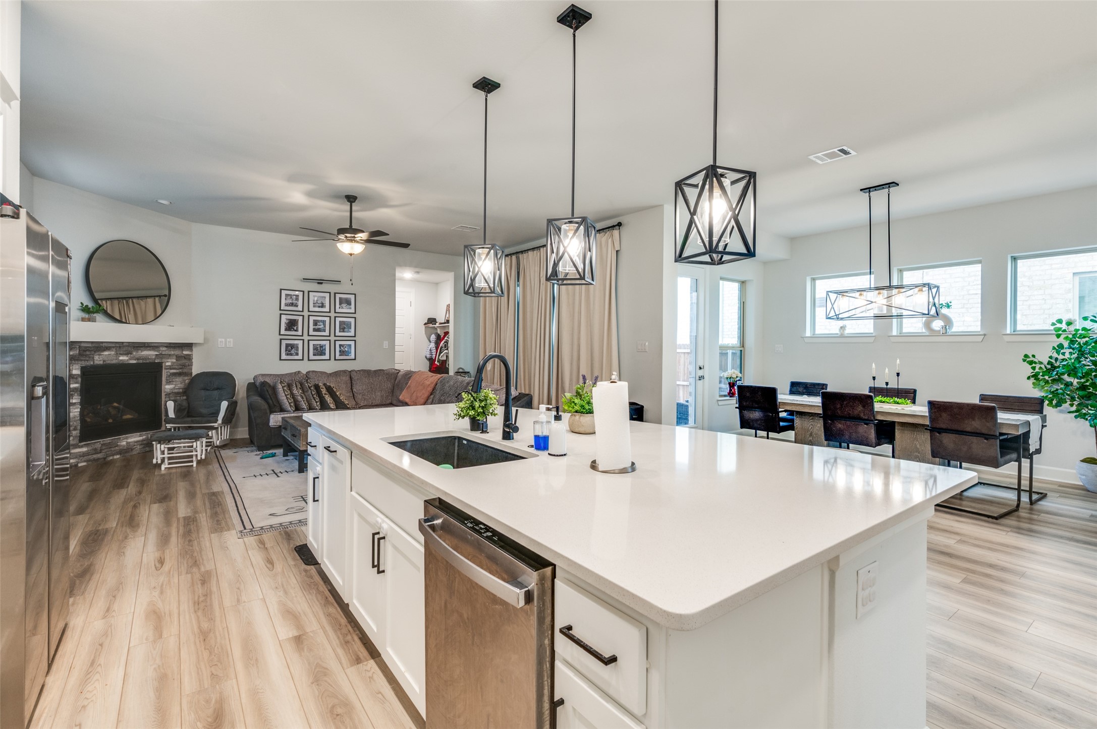 9349 Loggerhead Way