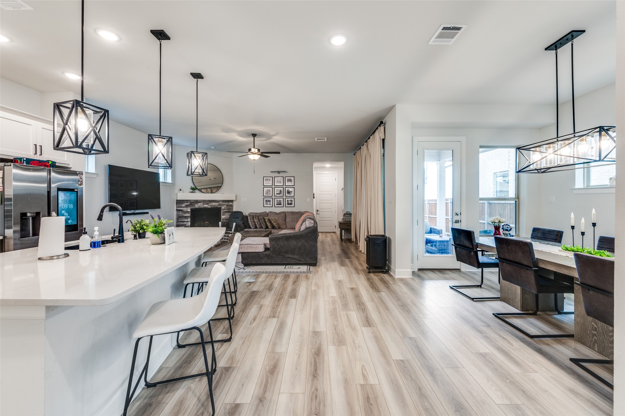 9349 Loggerhead Way