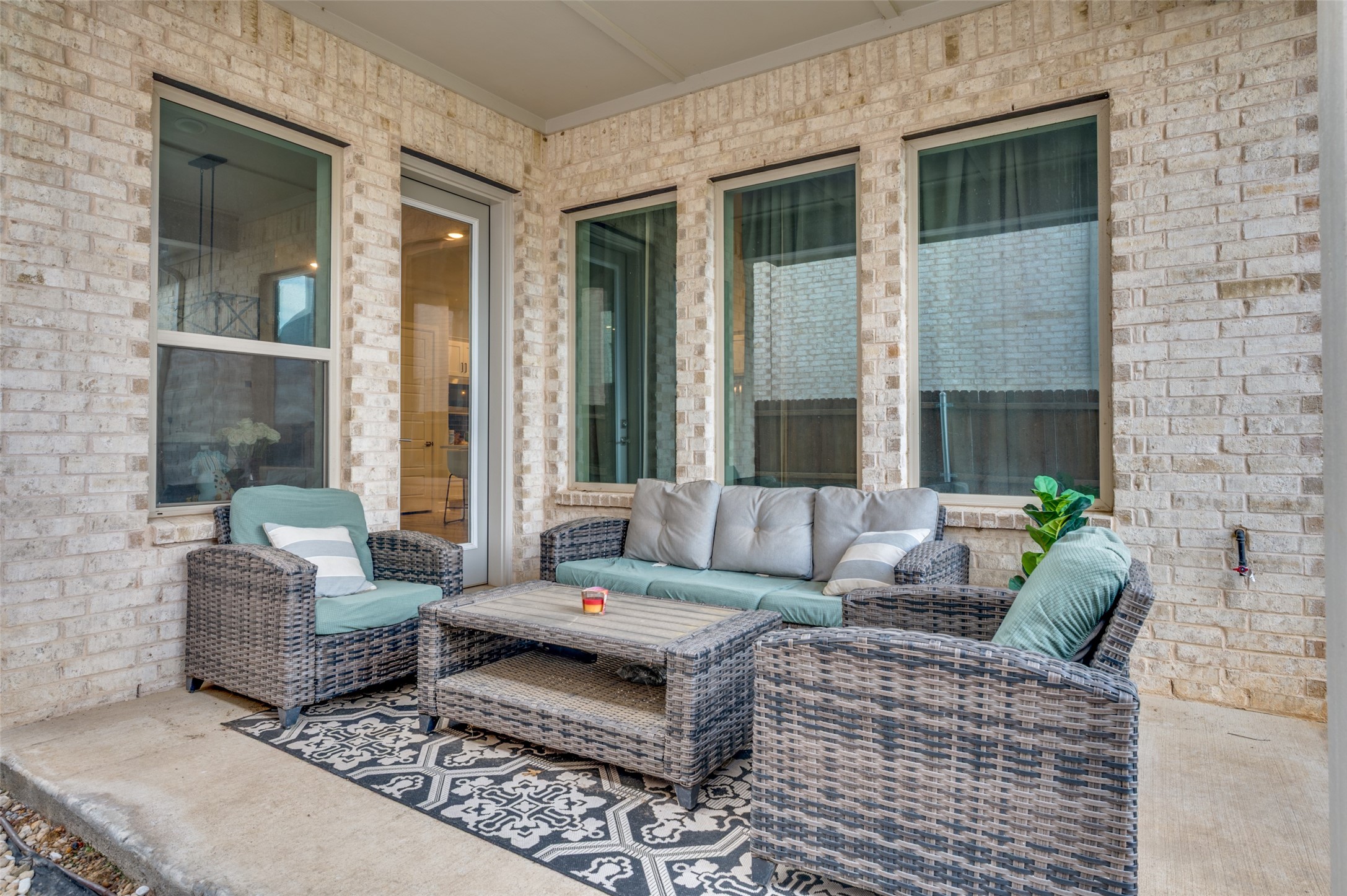 9349 Loggerhead Way
