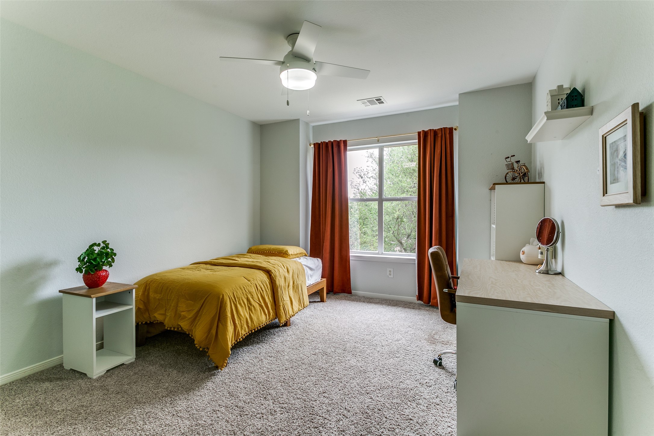 628 Aspen Way