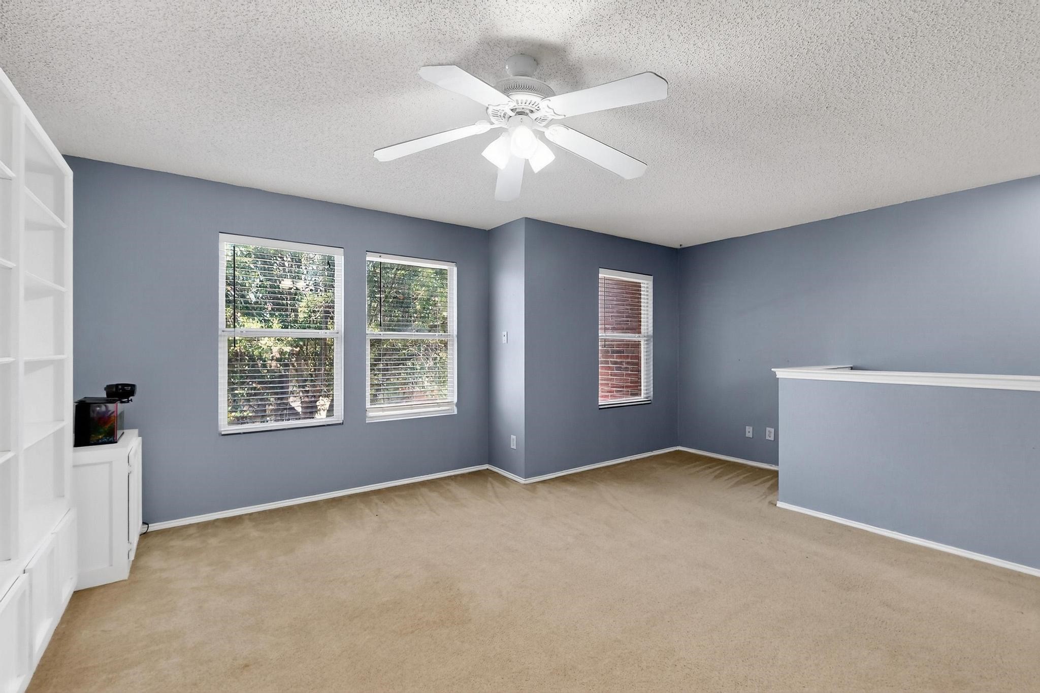 1803 Spinnaker Way