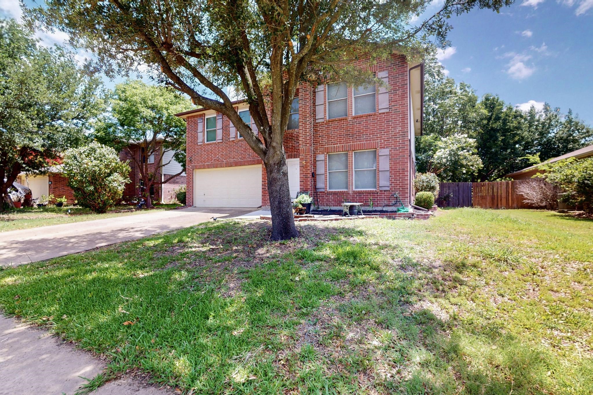 1803 Spinnaker Way