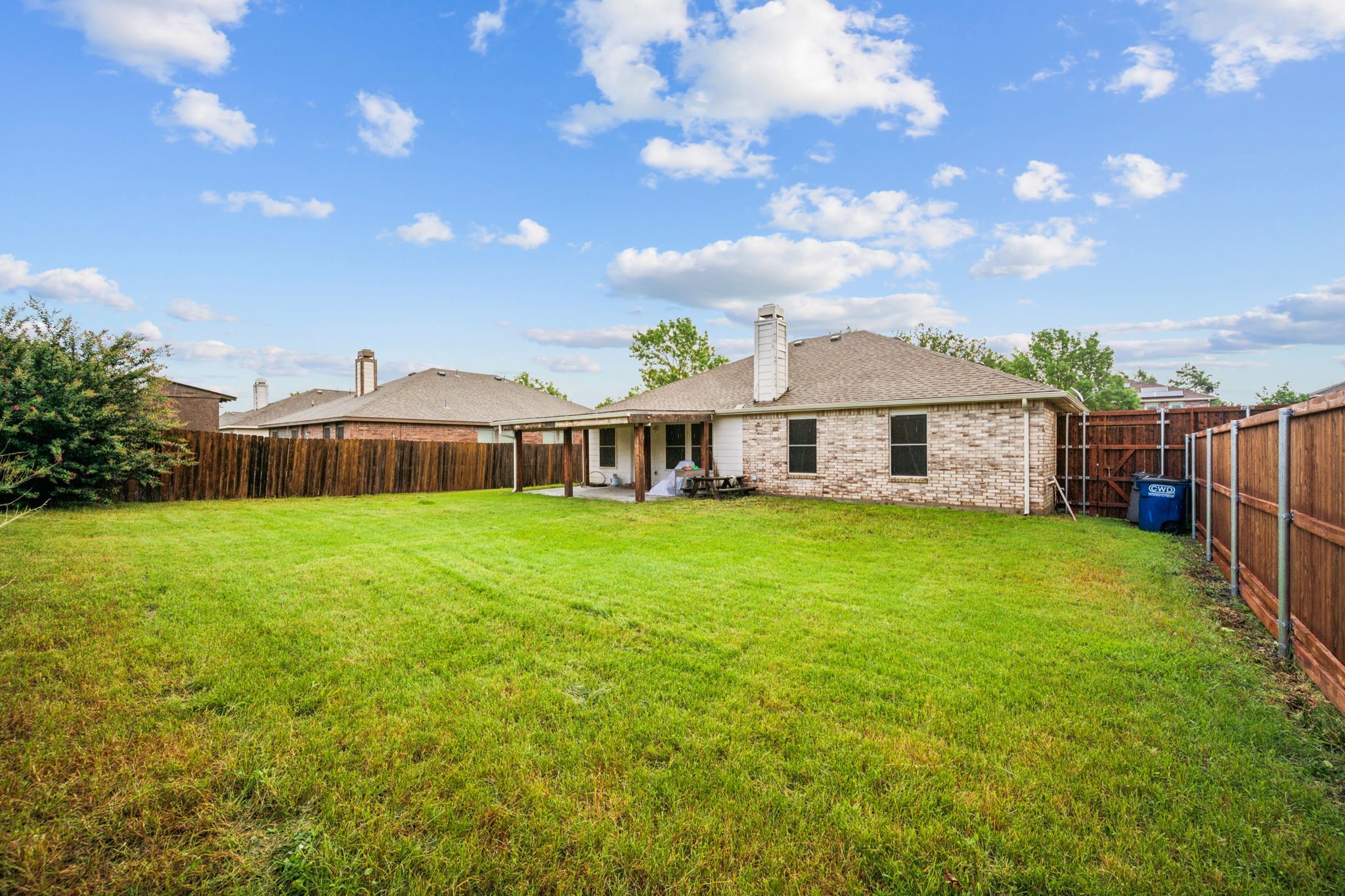 613 Pickwick Lane