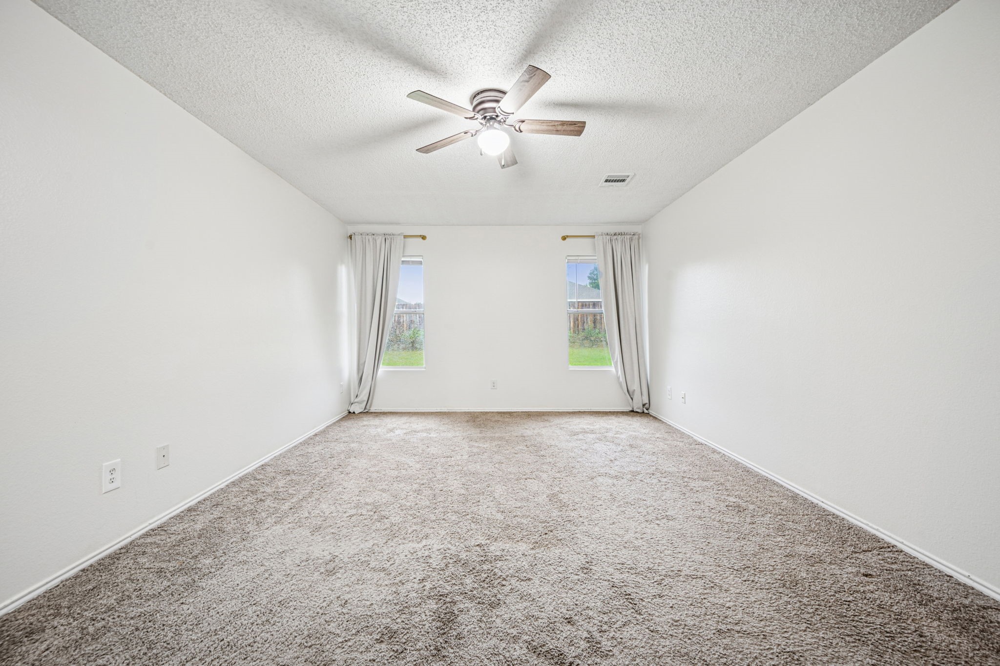 613 Pickwick Lane