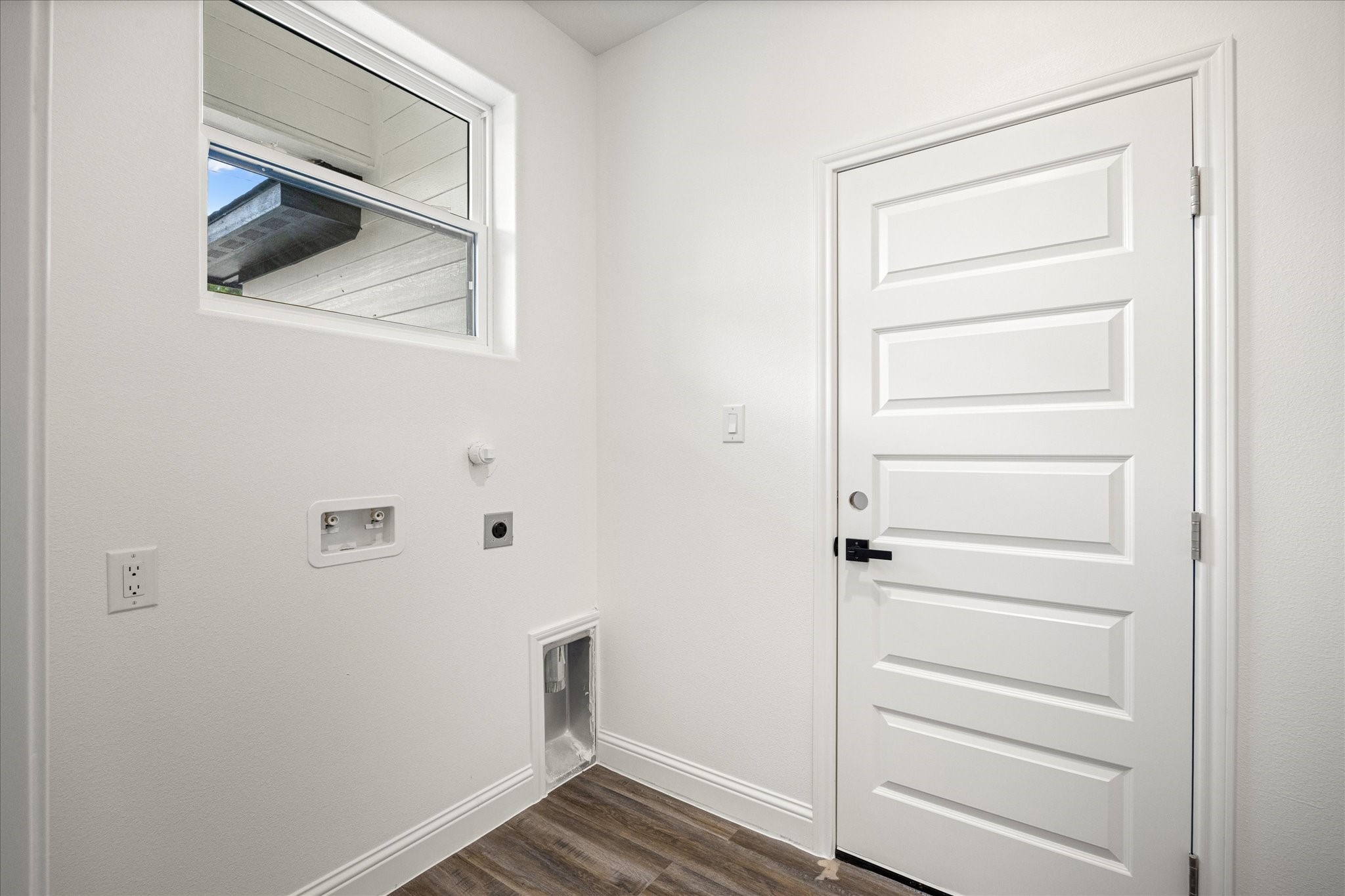 904 Ports O Call Drive