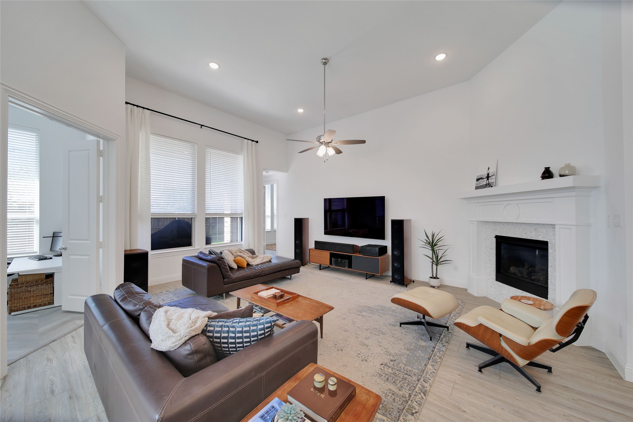 1004 Chambers Creek Cove