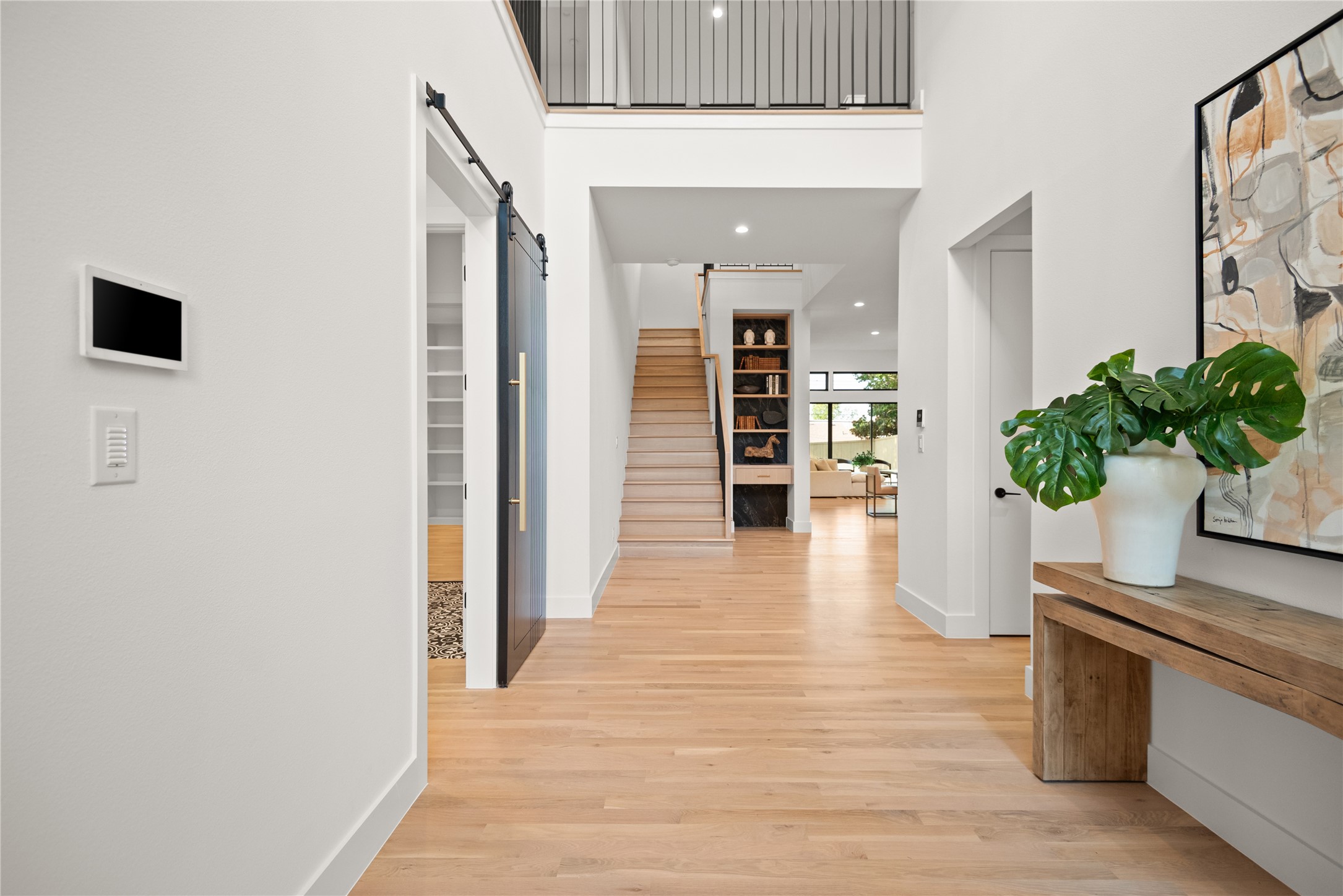 6942 Coronado Avenue