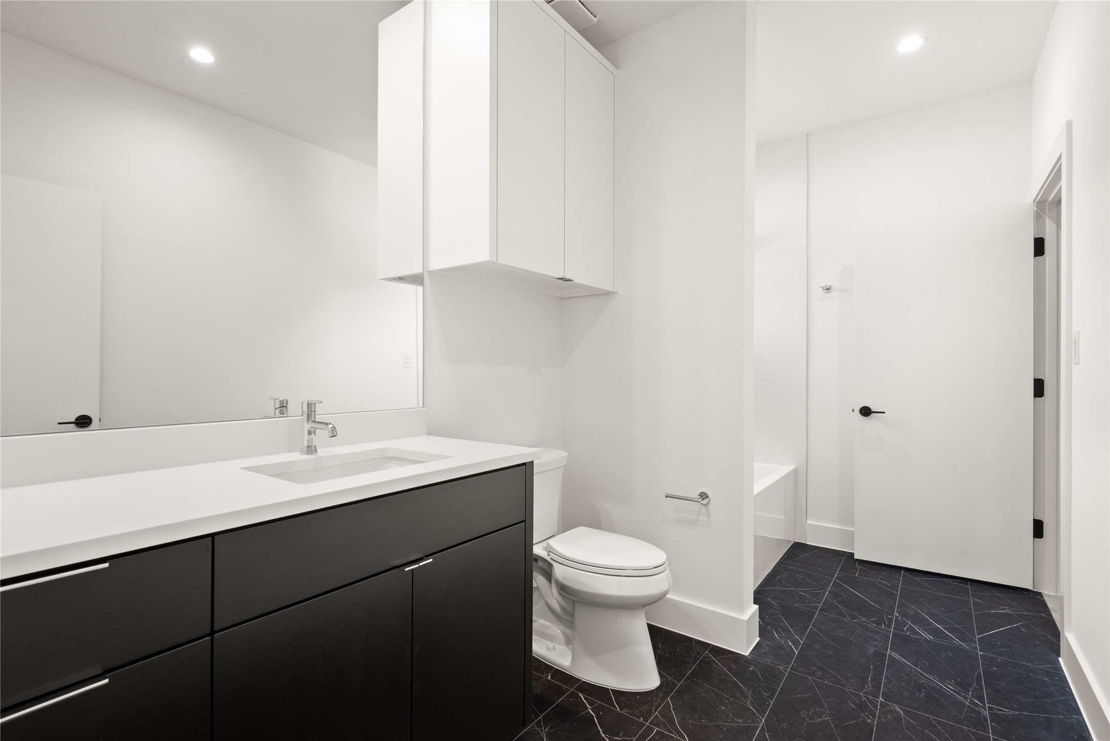 6942 Coronado Avenue